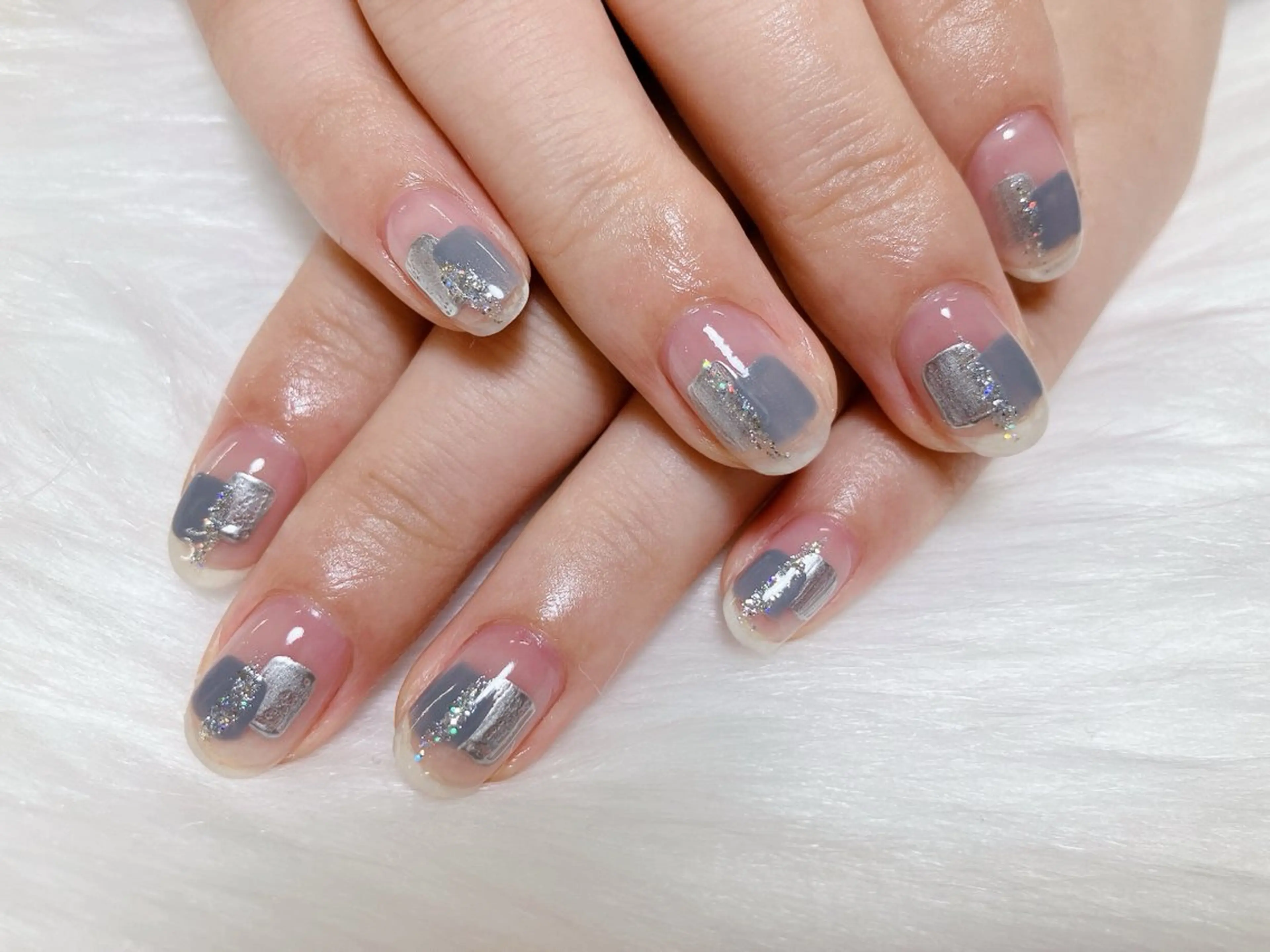 ネイル アートネイル クリアネイル ニュアンスネイル 綱島 佳恵のネイルデザイン