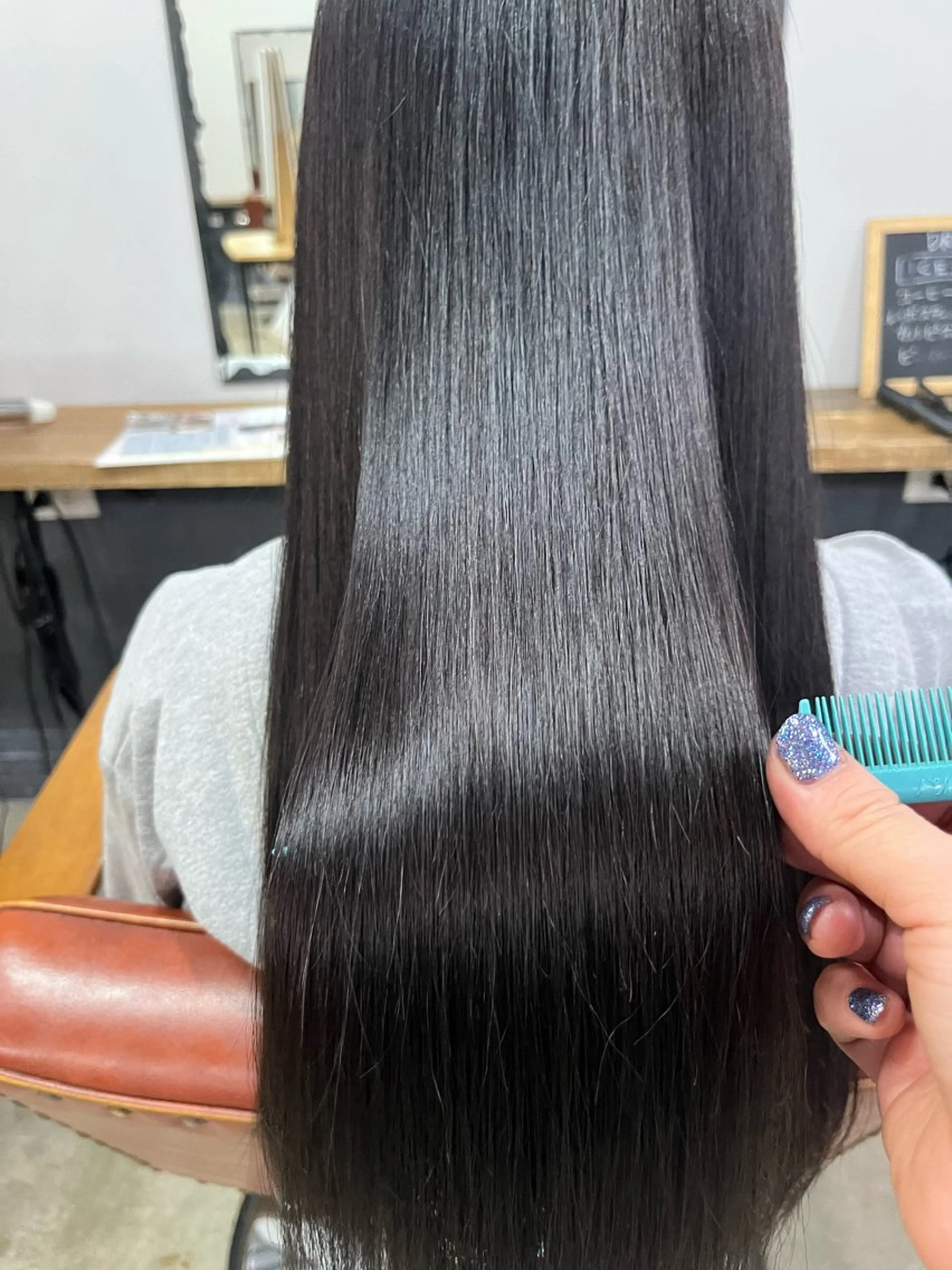 梅雨前人気☔️🩵髪質改善ストレート+2stepトリートメント ¥24,200 ⇒ ¥14,000の写真