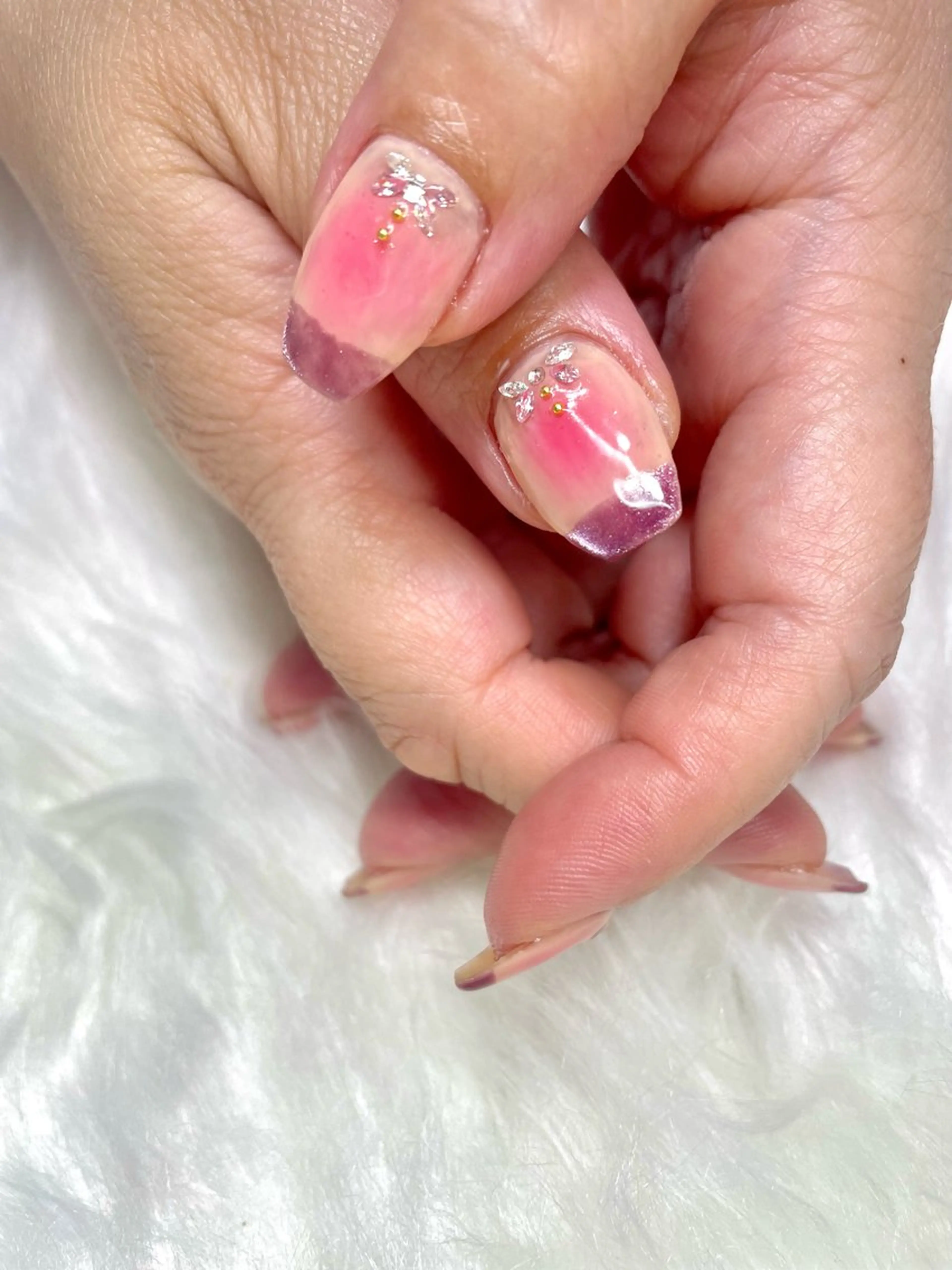 ネイル チークネイル マグネットネイル Beauty salon 100＋大鳥居店所属・100＋大鳥居店 MIKAのネイルデザイン