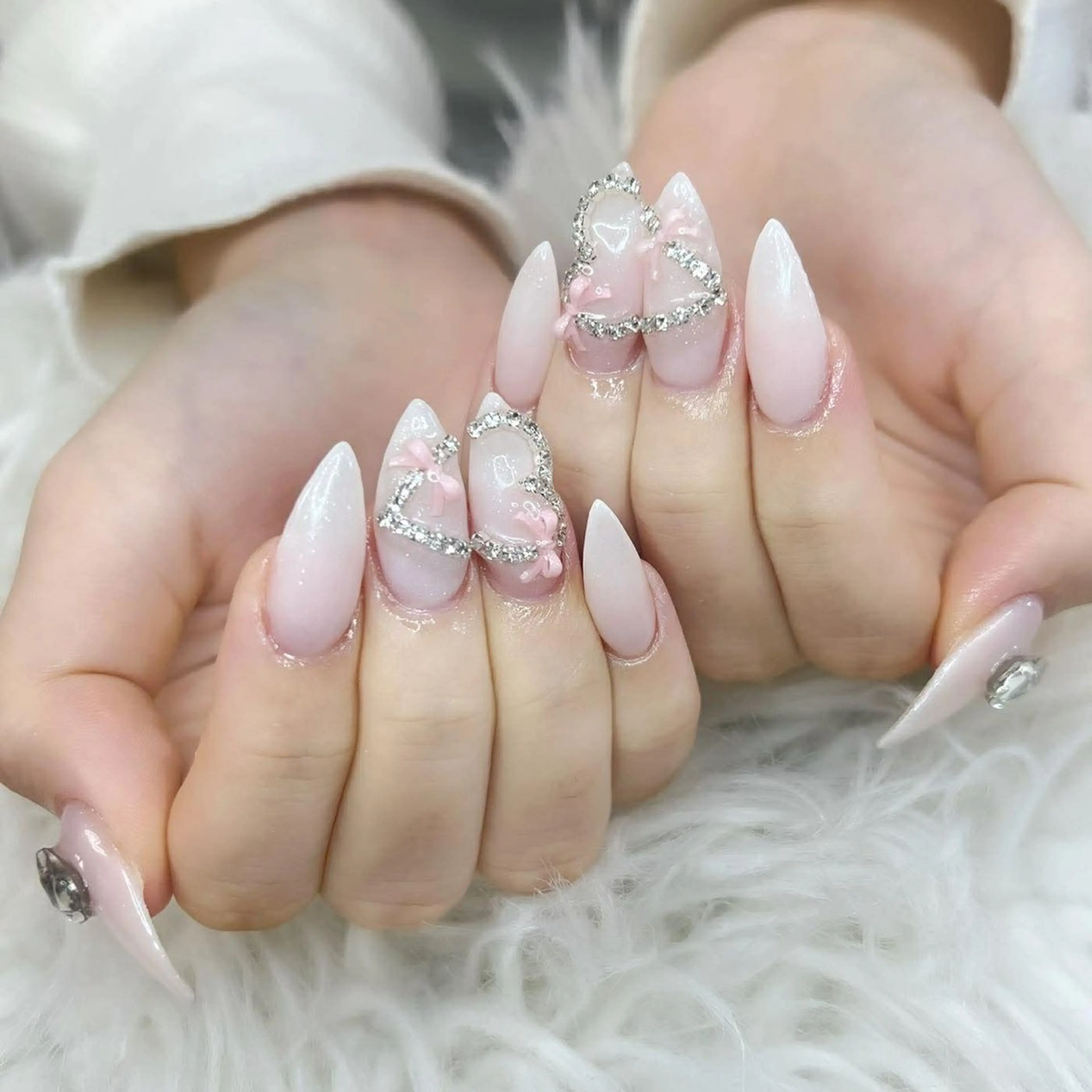 ネイル ハンドネイル ANH ゴテゴテネイルのネイルデザイン