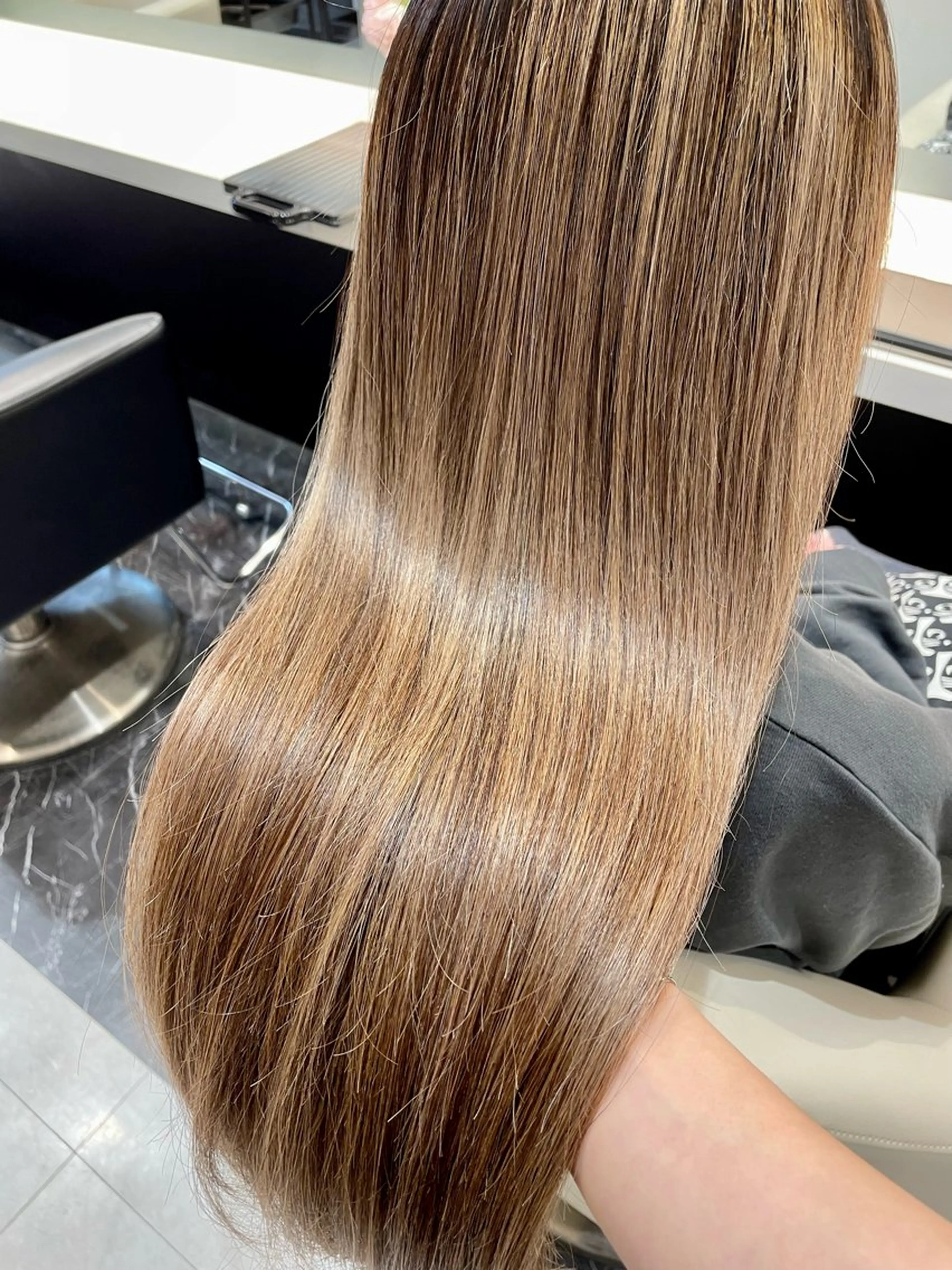 ロング カット 縮毛矯正 トリートメント 久米 春輝のヘアスタイル