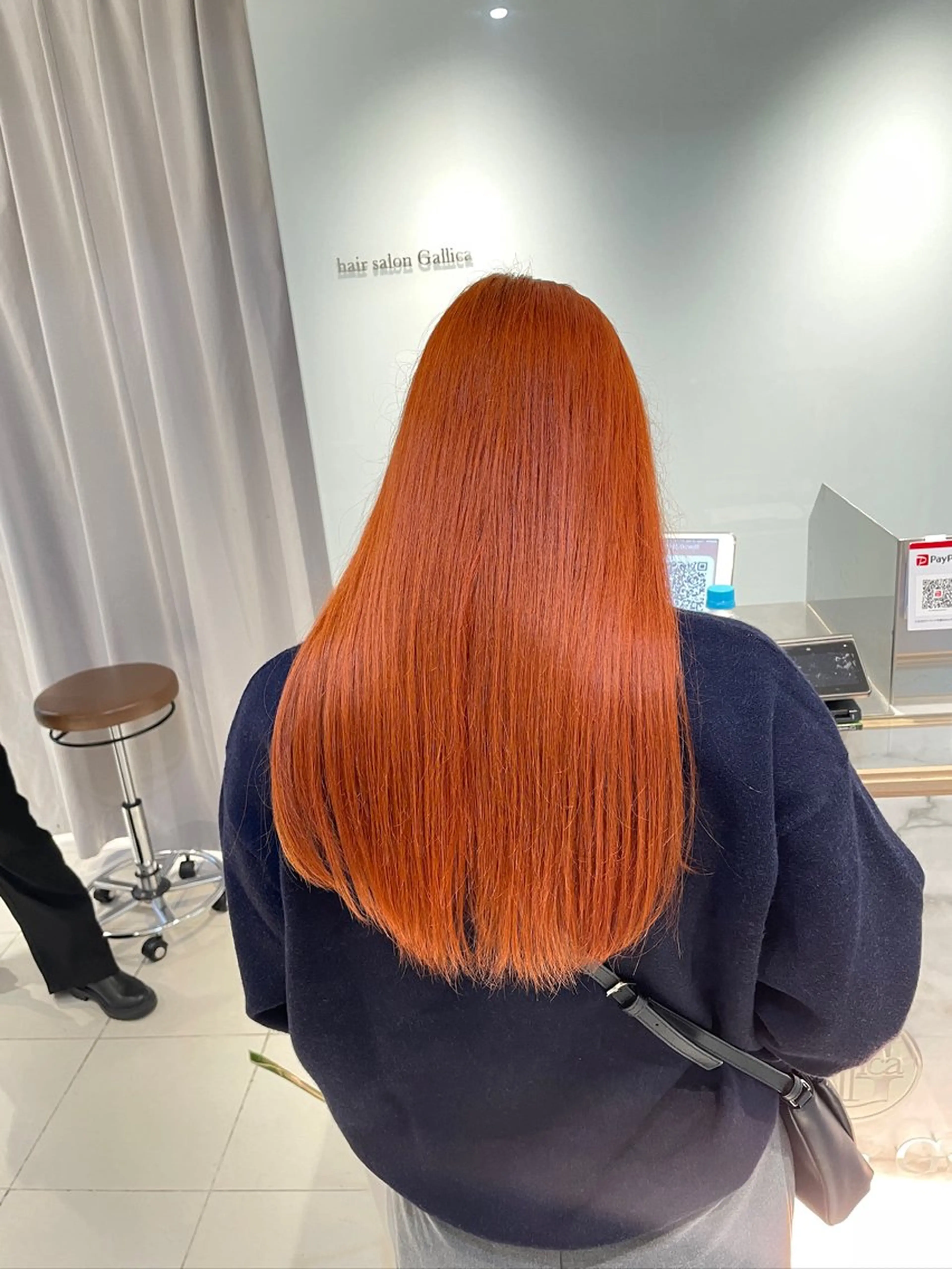 ロング カラー ヘアアレンジ ブリーチ オレンジ 縮毛矯正 艶髪✨寒色カラー✨ 翁長孝輔のヘアスタイル