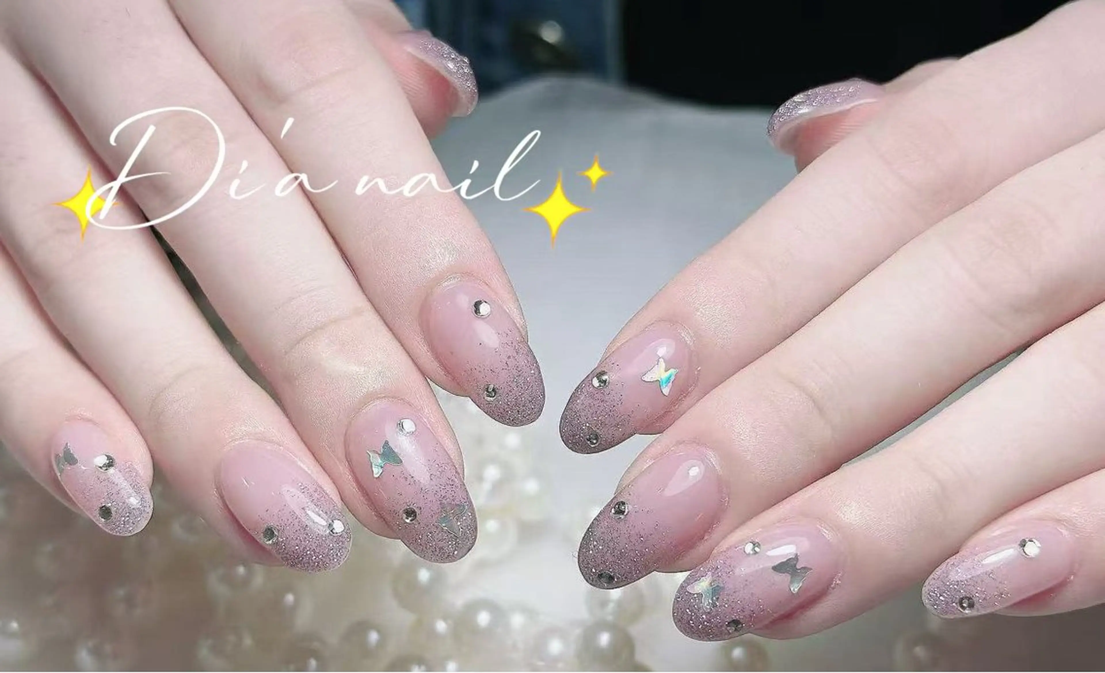 ミディアム 戸井田 静香のネイルデザイン