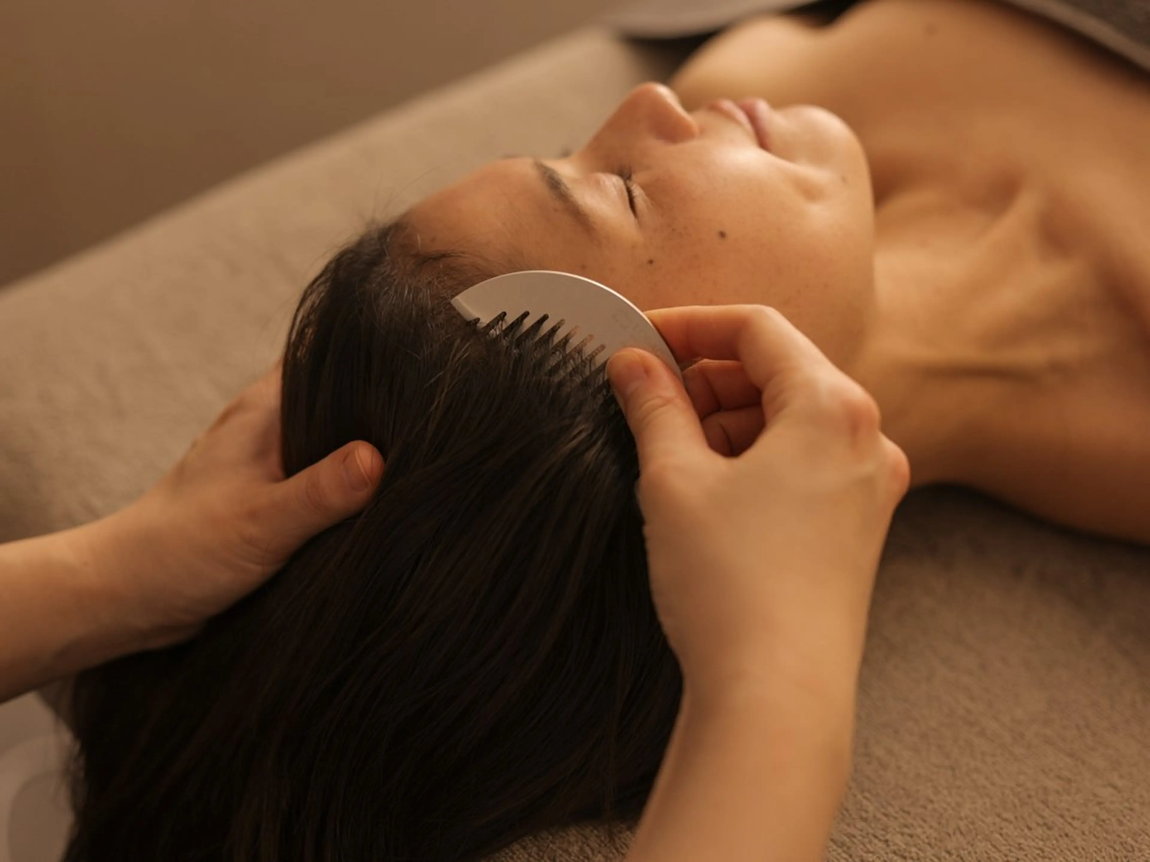 🌸 頭痛・眼精疲労の方に🌸黄土よもぎ蒸し30分＆ドライヘッドスパ30分✨の写真