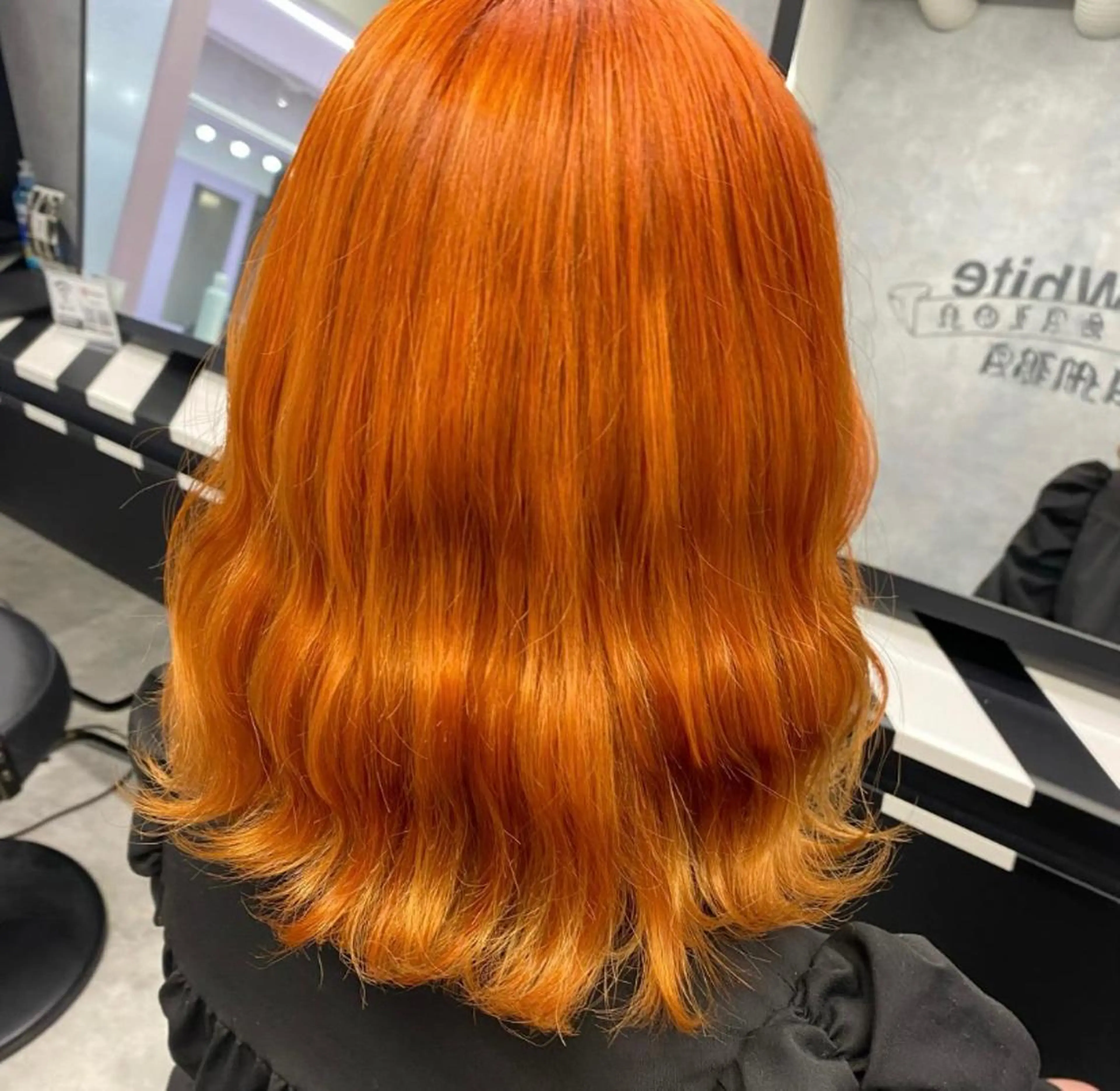 ミディアム Cielro【 シェイロ 】所属・Cielro/ダブル カラー/西田咲希のヘアスタイル