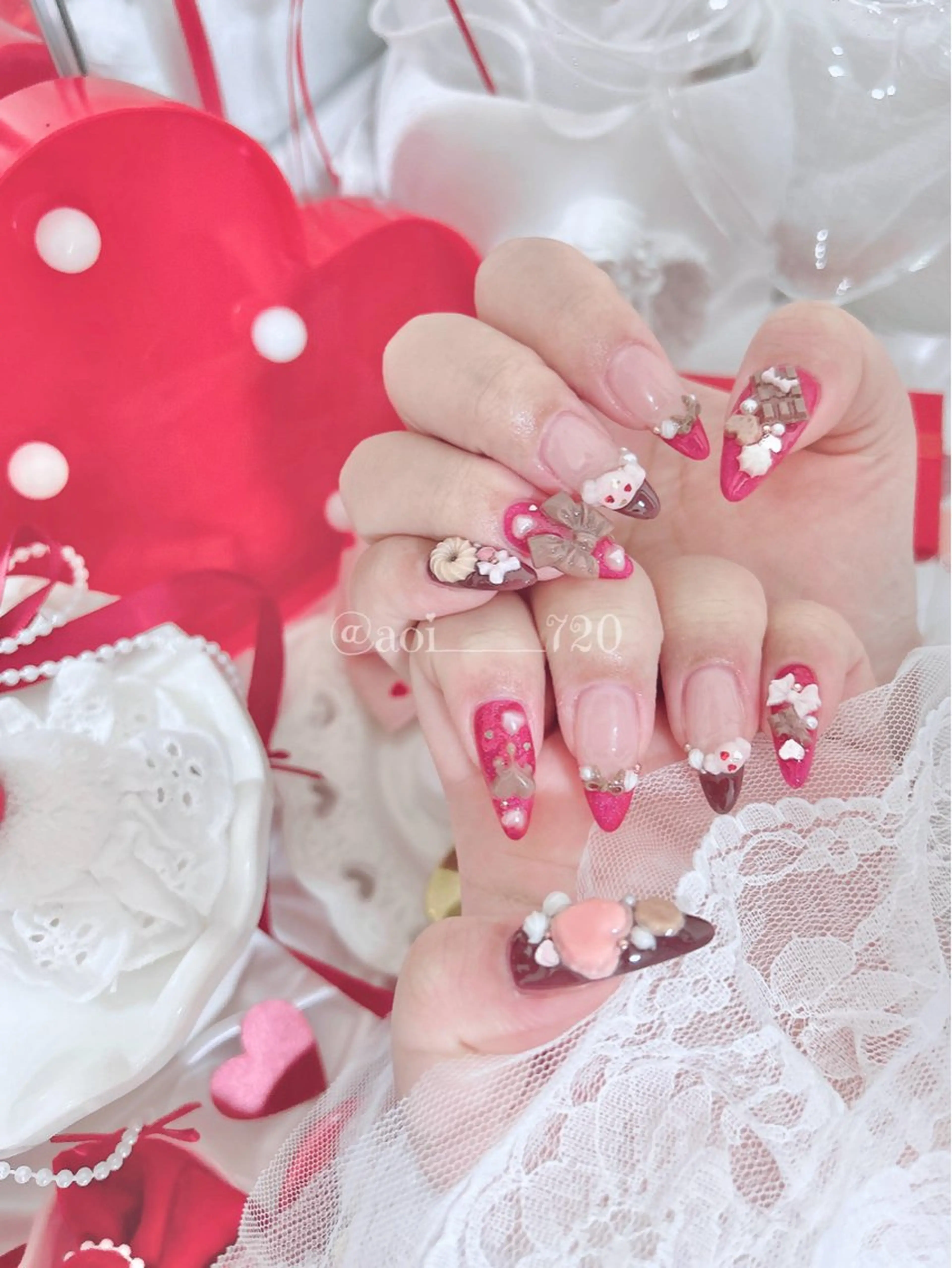 ネイル バレンタイン Cerise Nailのネイルデザイン