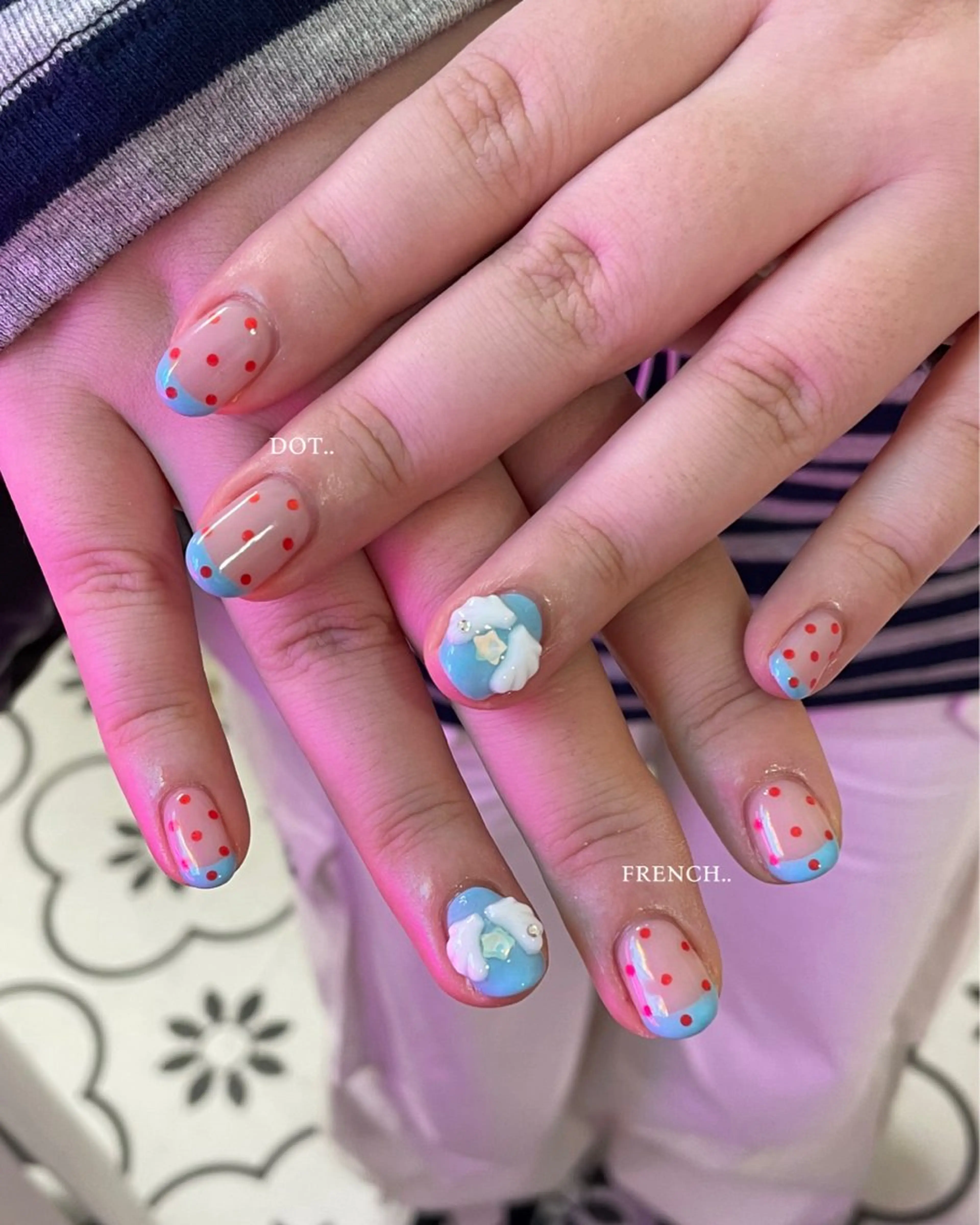 ネイル ハンドネイル MINAMI໒꒱ Y2K、韓国ガーリーのネイルデザイン