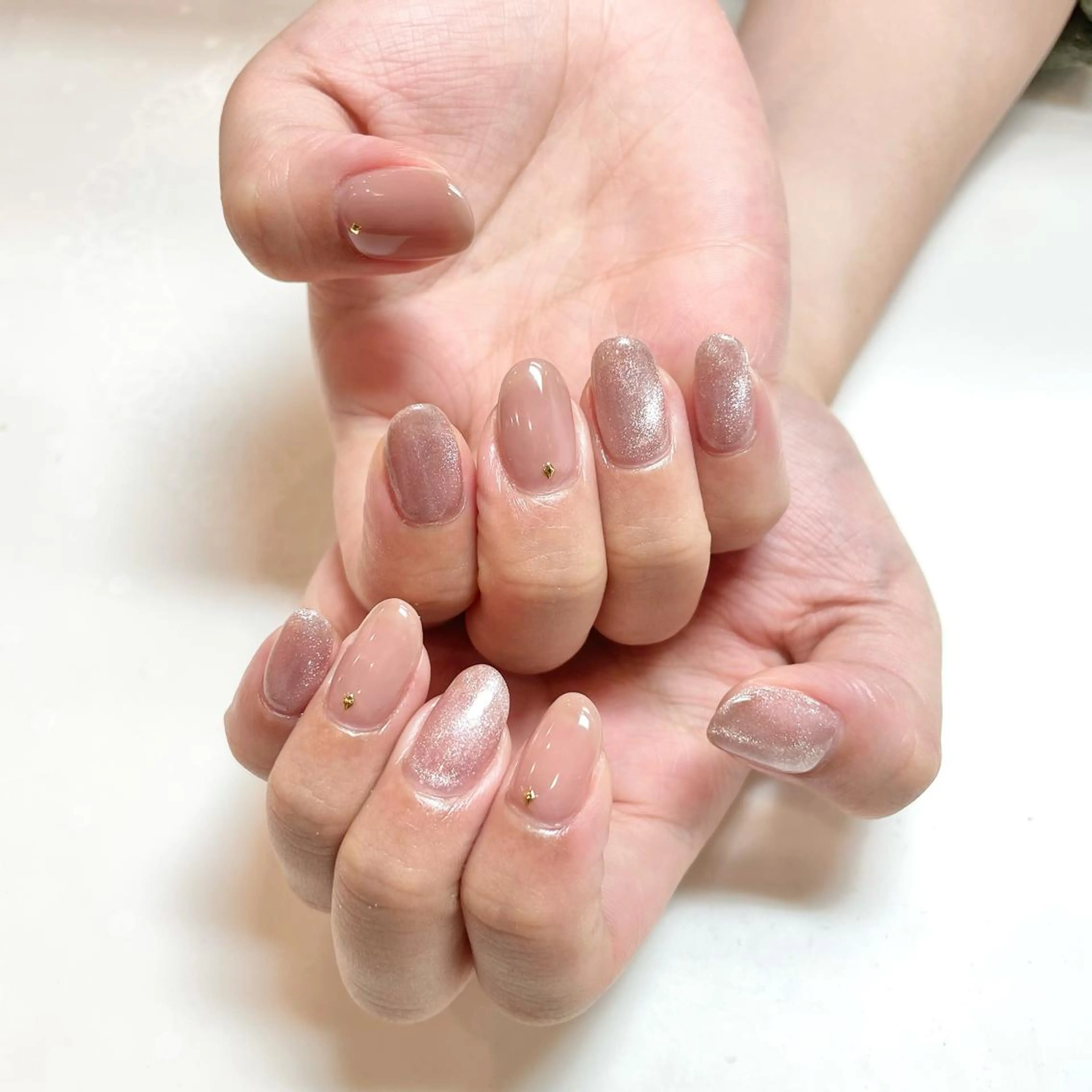 ネイル マグネットネイル ハンドネイル 大山 楓花のネイルデザイン