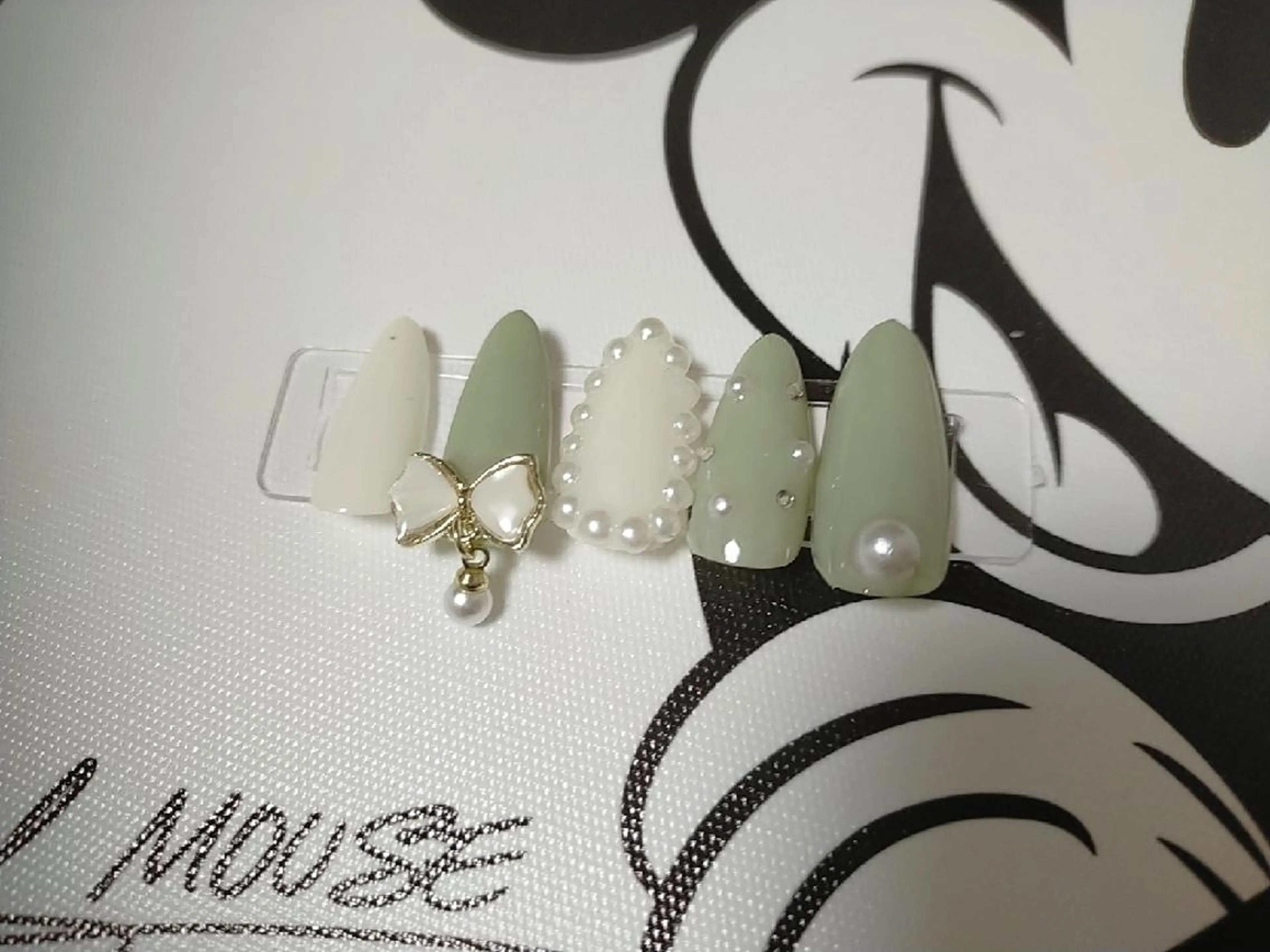 ネイル ＤI'A ネイルサロンのネイルデザイン