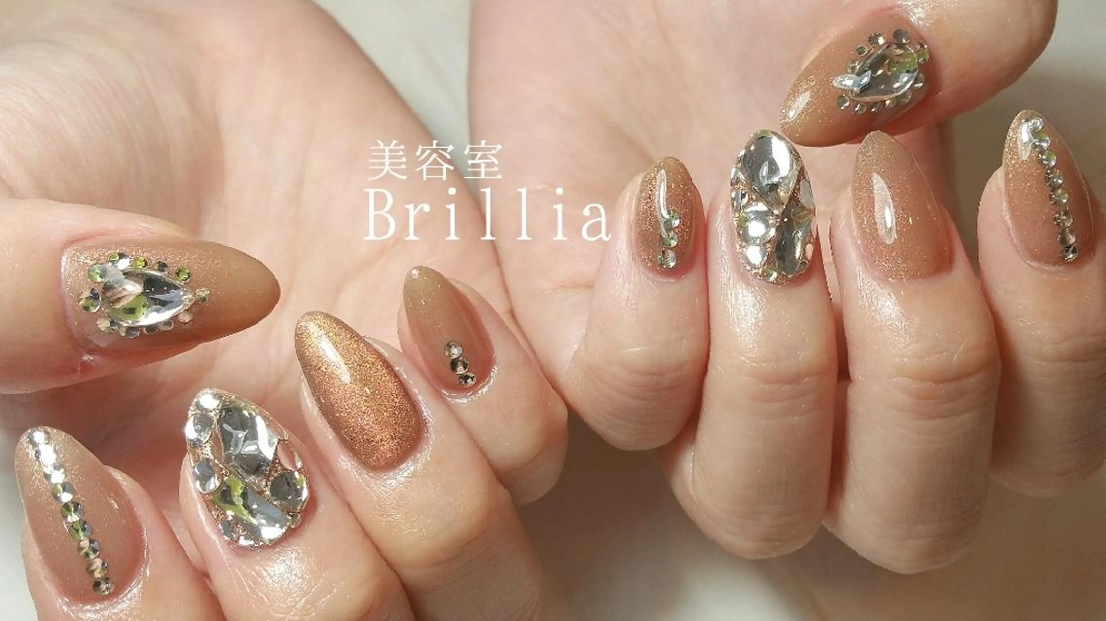 ネイル ハンドネイル 柴田 彩のネイルデザイン