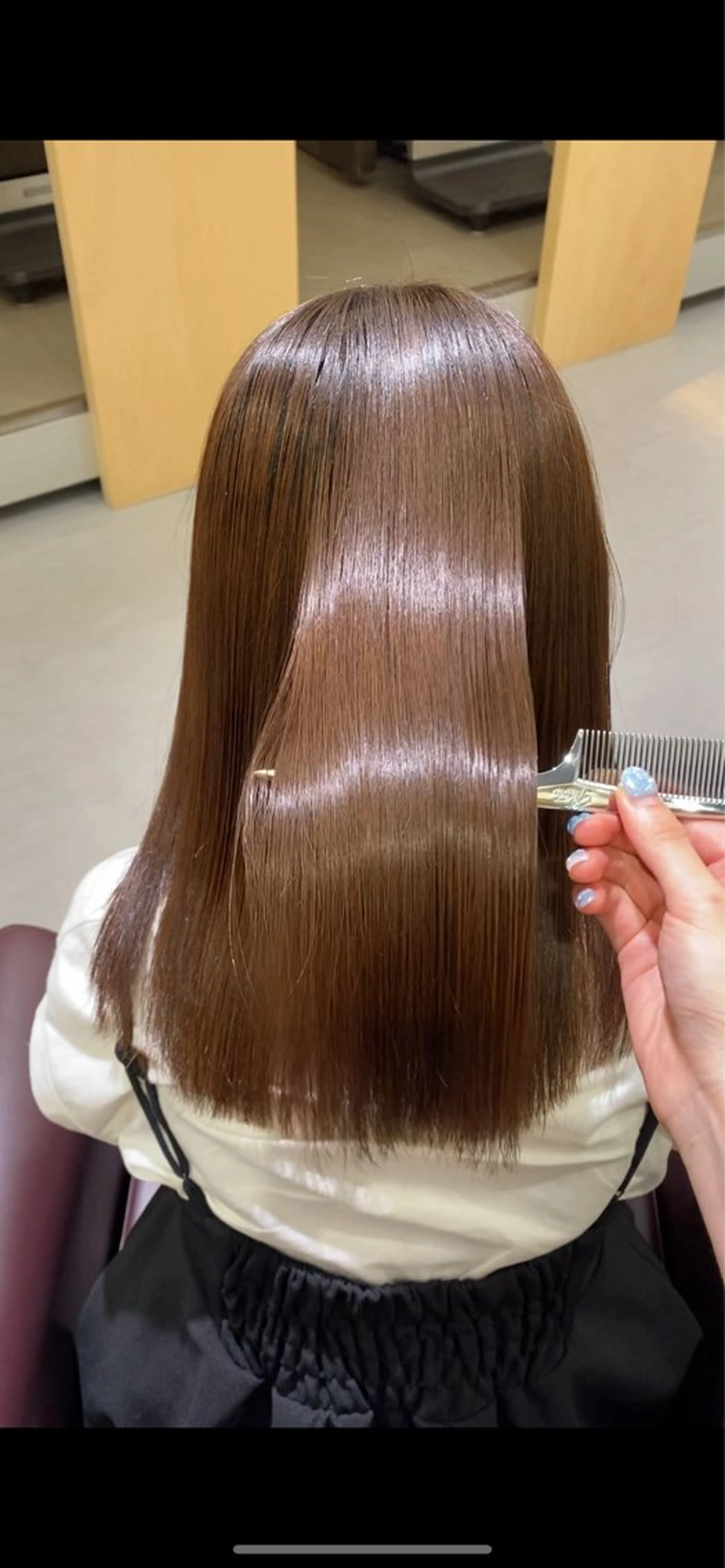 セミロング カット トリートメント ️🫧透明感カラー& 髪質改善🎀いさきのヘアスタイル