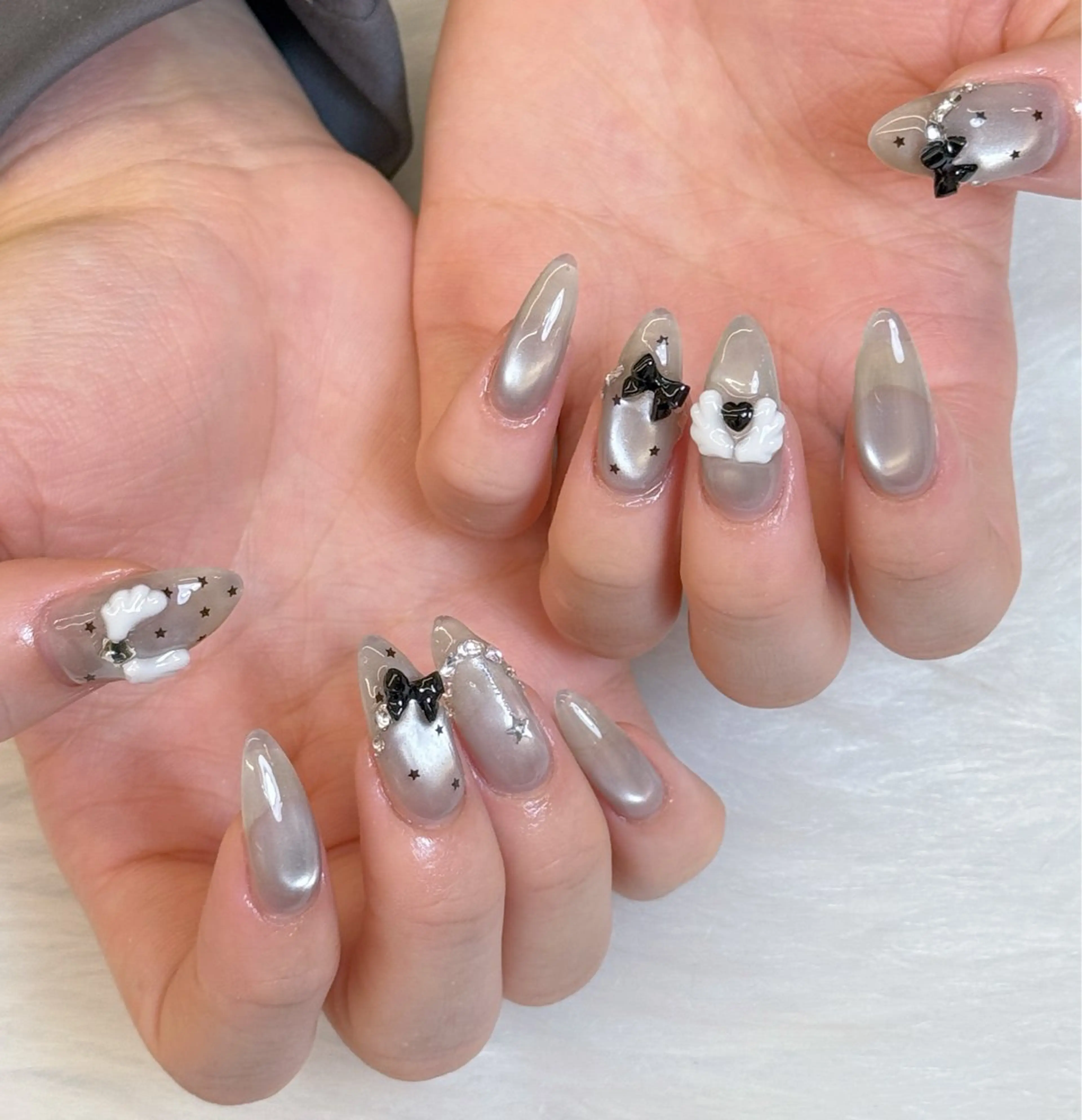 ネイル Luxe Nailのネイルデザイン