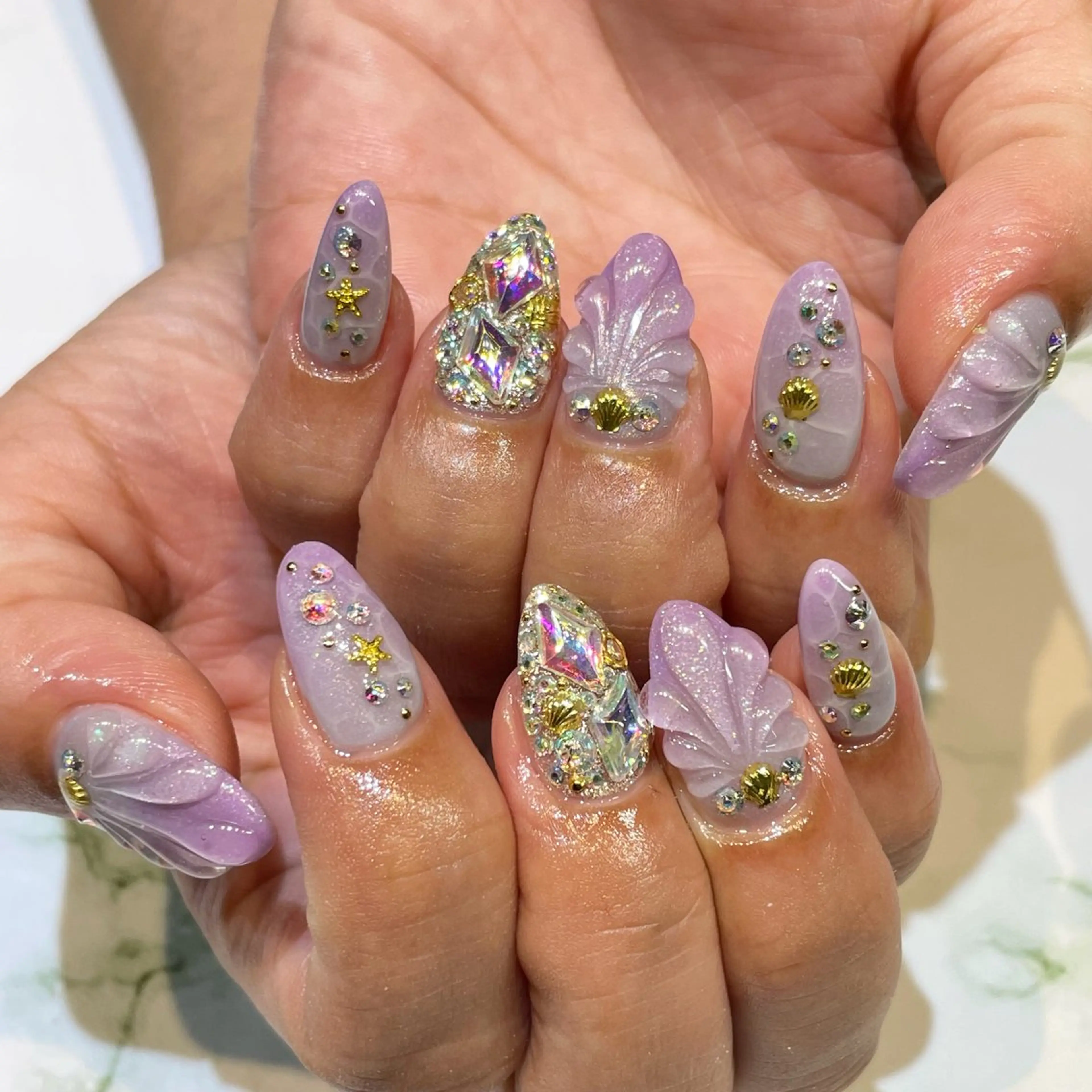 ネイル ハンドネイル 糀屋 彩奈のネイルデザイン