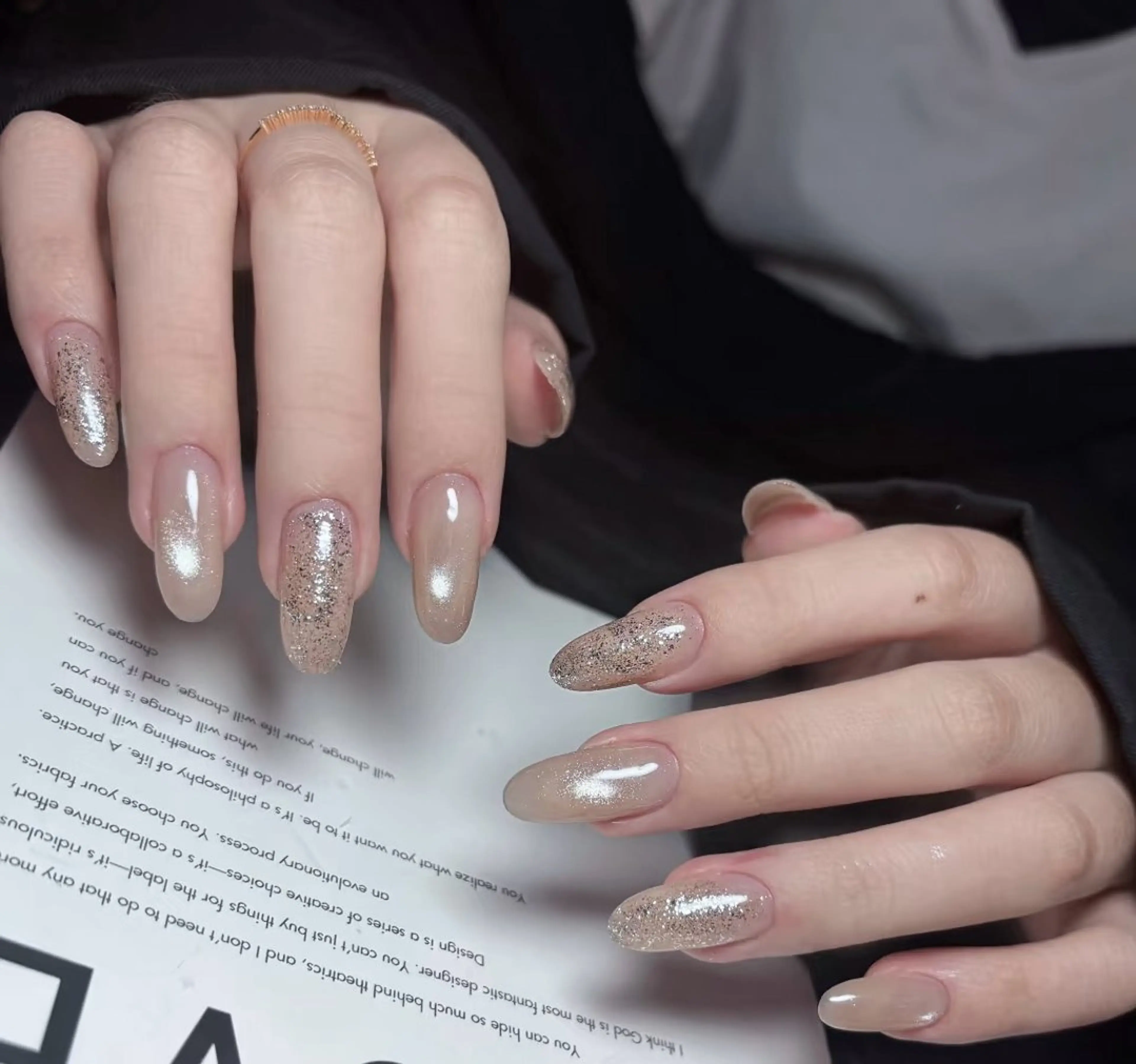 ネイル 高木 維麗絲のネイルデザイン