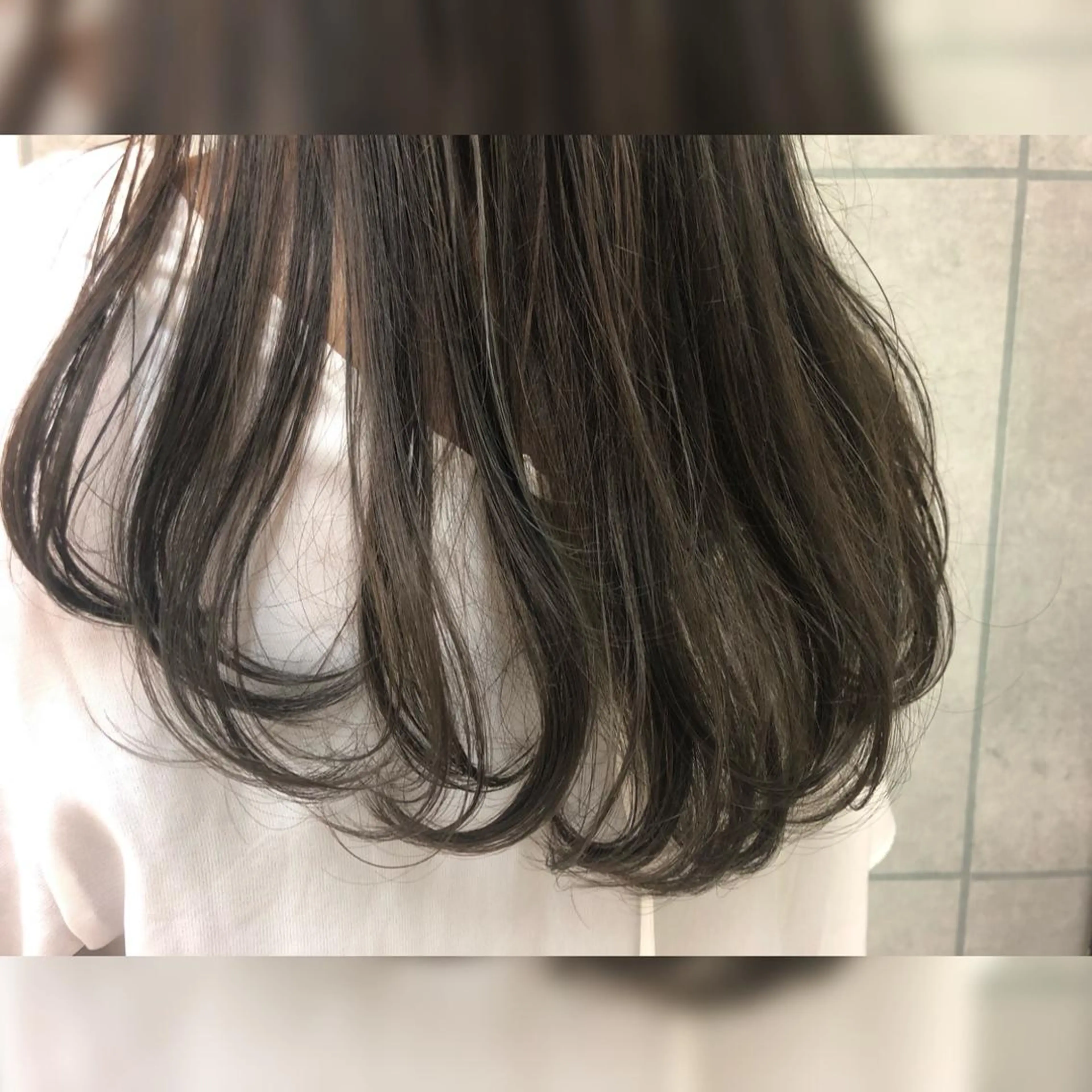 ロング カラー Ｄirector 　徳久　真紀の眉毛・アイブロウイメージ