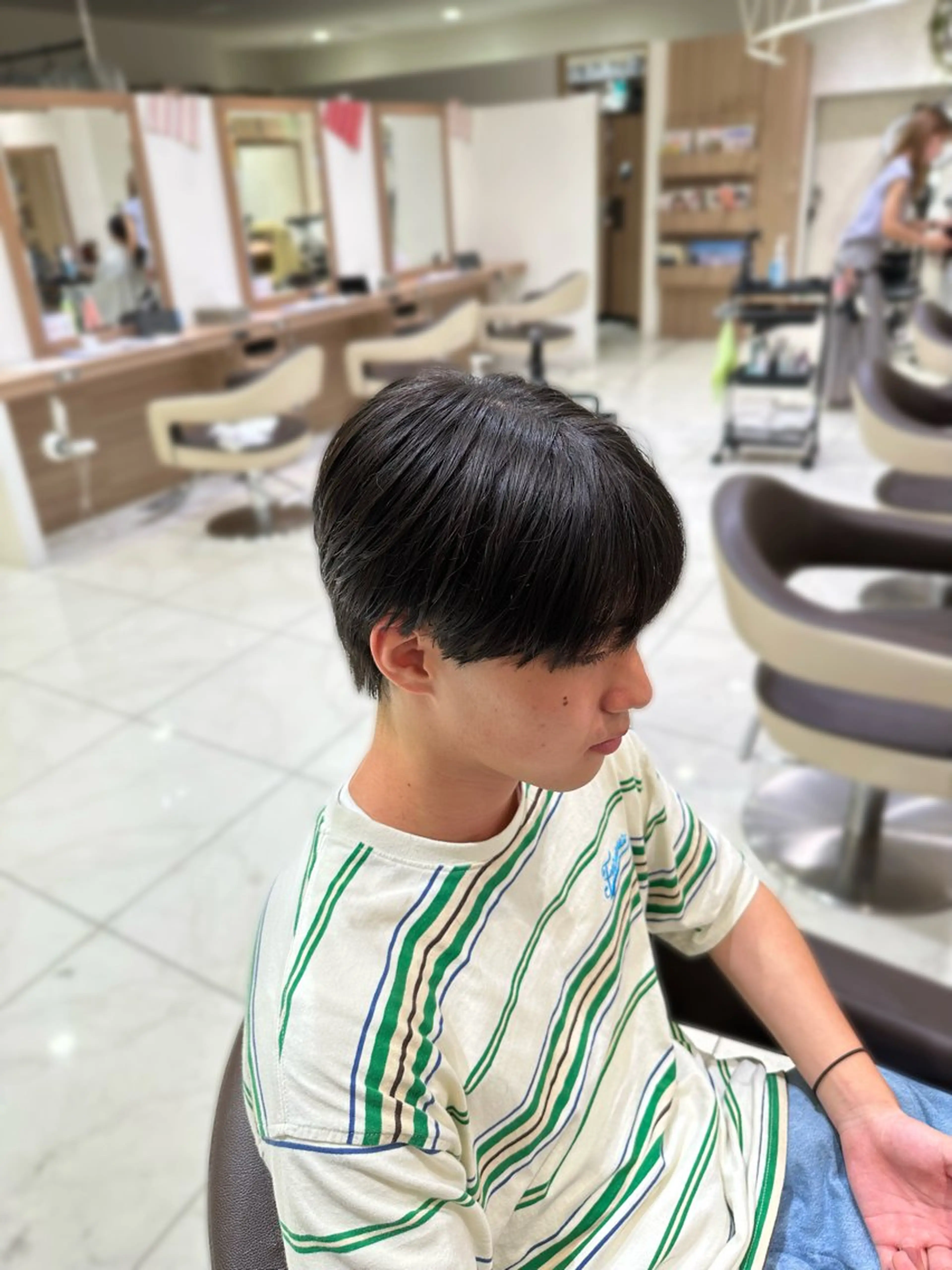 ショート メンズ メンズ韓国風 マッシュ シースルーマッシュ 刈り上げ 韓国風ヘア カット 渡邉 理央のヘアスタイル