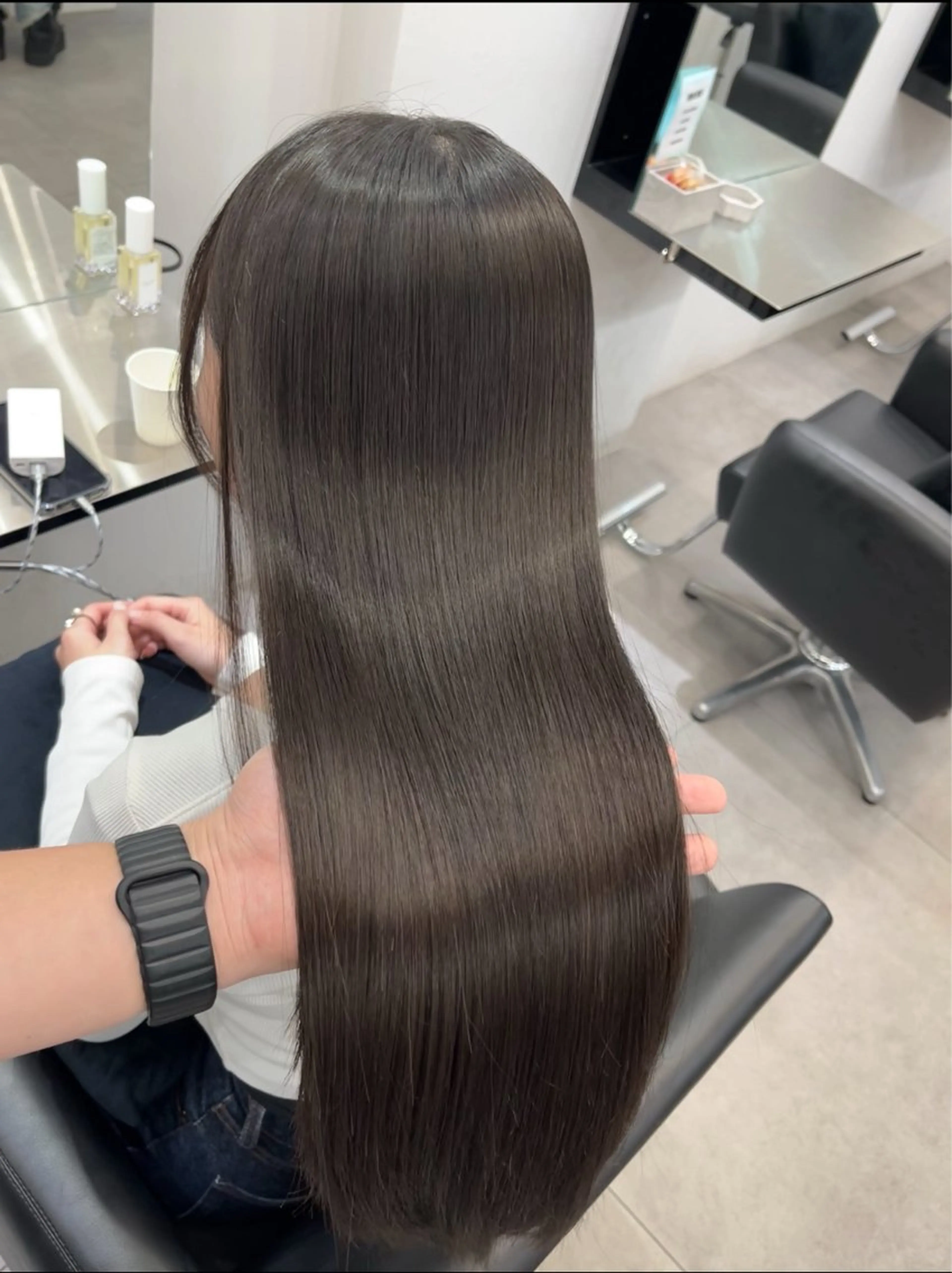 ロング ヘアカラー 縮毛矯正 トリートメント 髪質改善/縮毛矯正 梅田茶屋町/西尾祐作のヘアスタイル