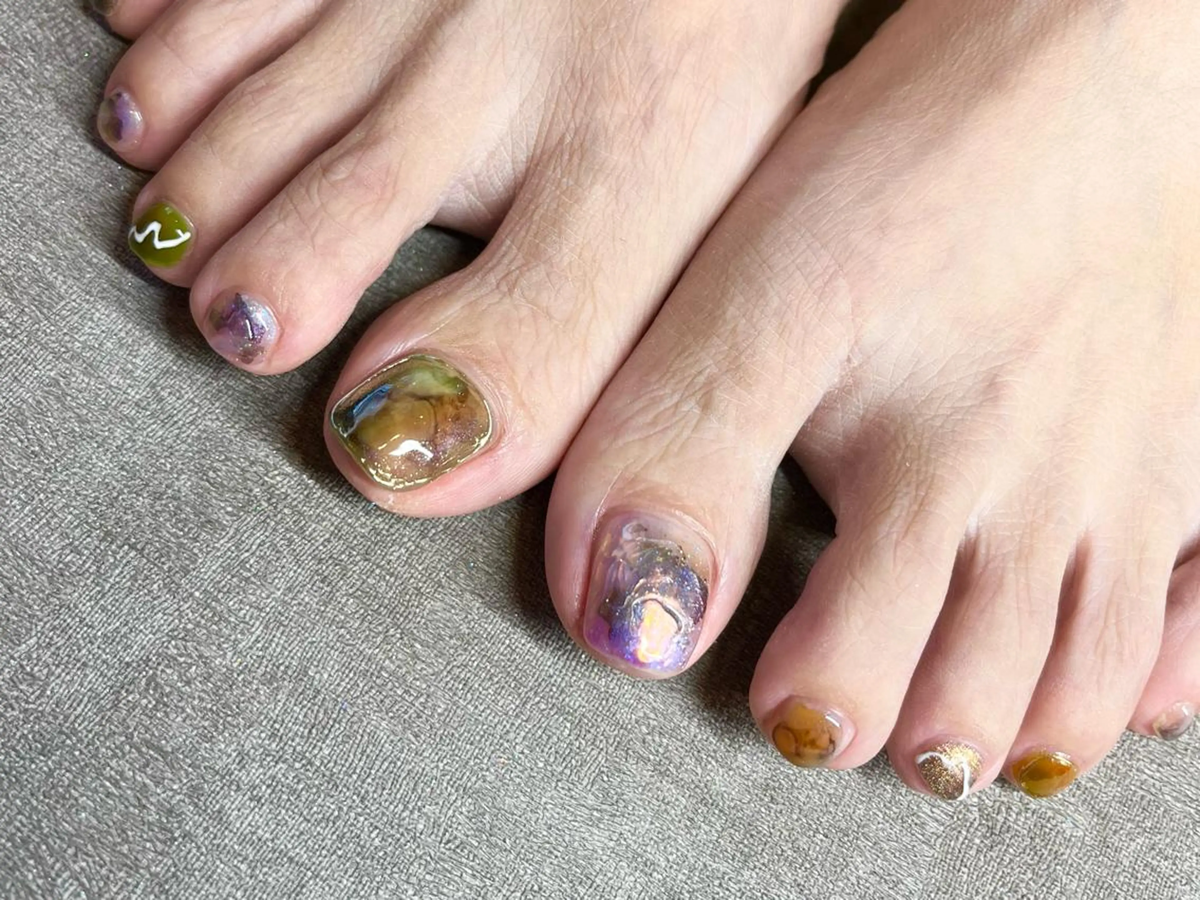 ネイル フットネイル 小河 仁美のネイルデザイン