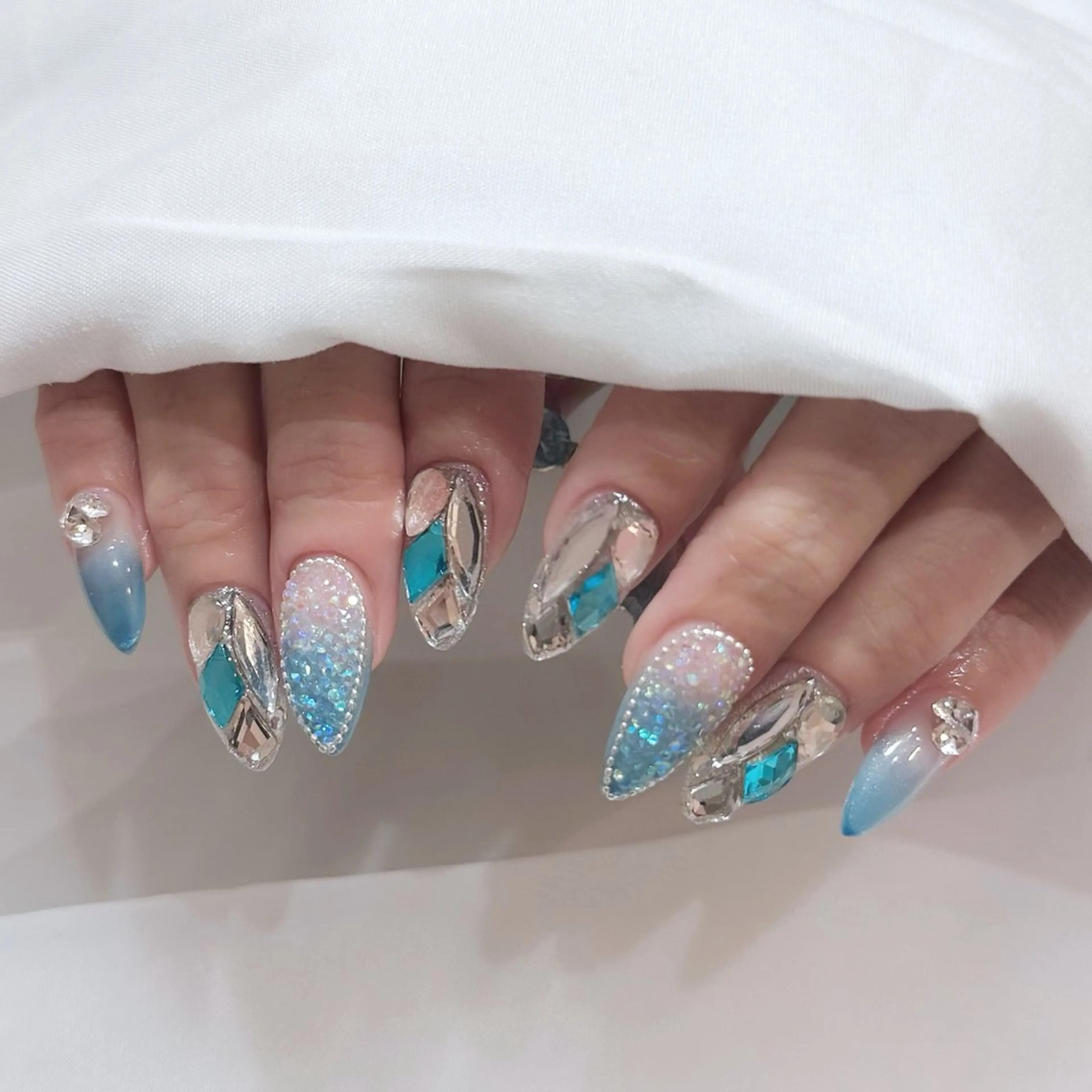 ネイル NAVI SALON所属・NAVI SALONのネイルデザイン