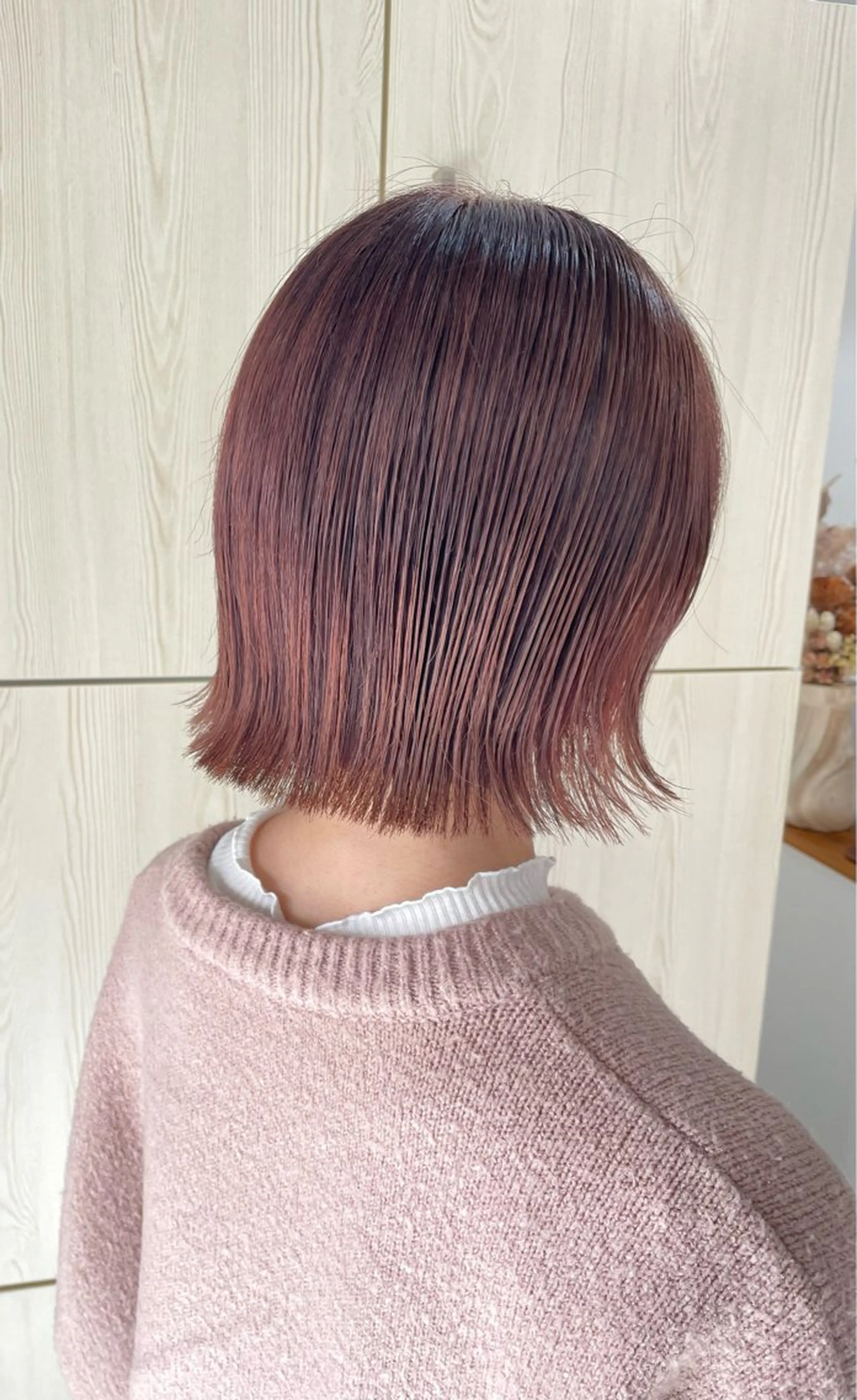 ショート カラー ベージュカラー ブリーチ ケアブリーチ ハイライトカラー パープルカラー BiBi所属・齋藤 彬のヘアスタイル