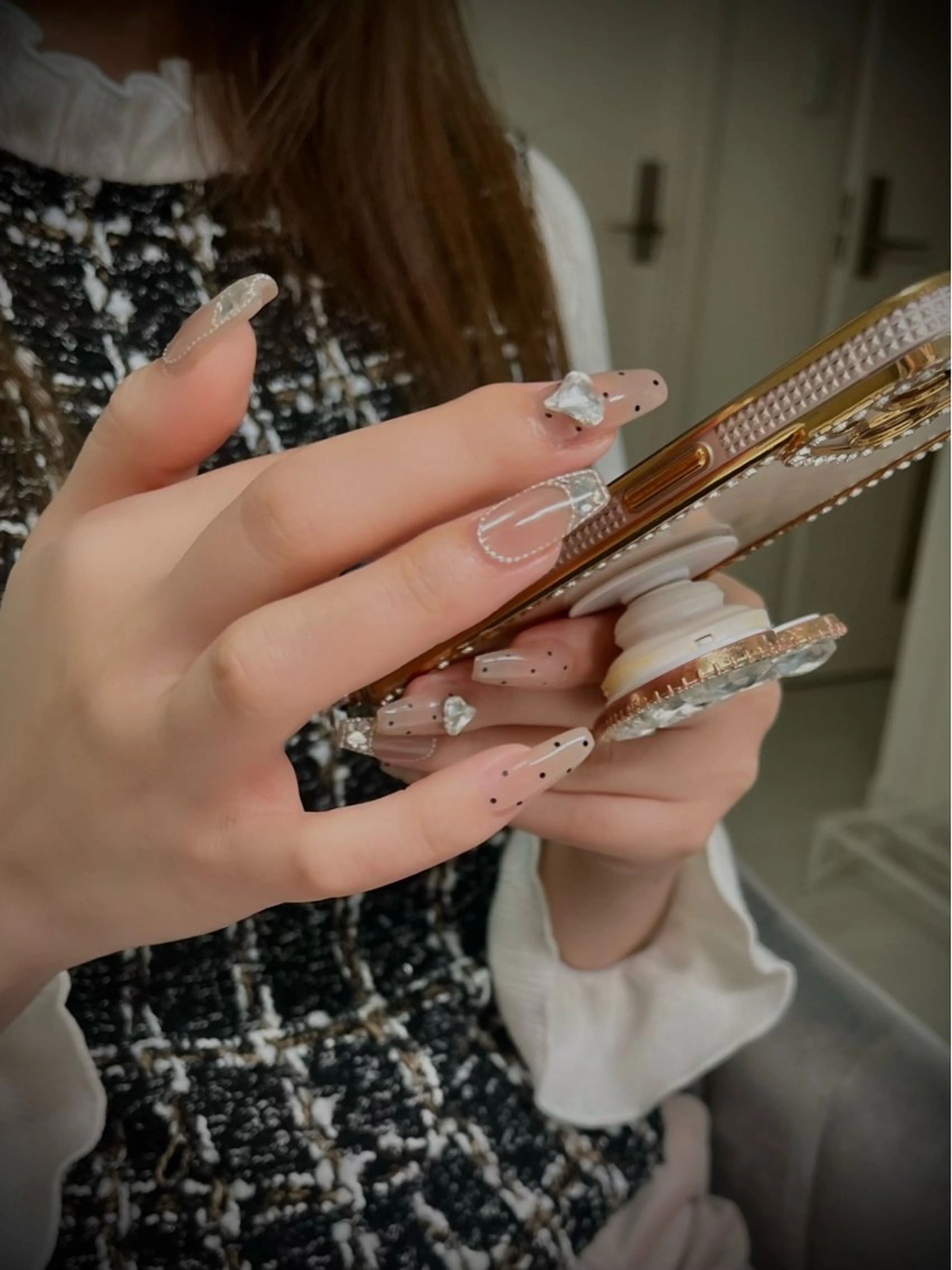 ネイル キラキラネイル マグネットネイル ワンカラーネイル スカルプネイル ワンホンネイル nine.🦋 YUKOのネイルデザイン