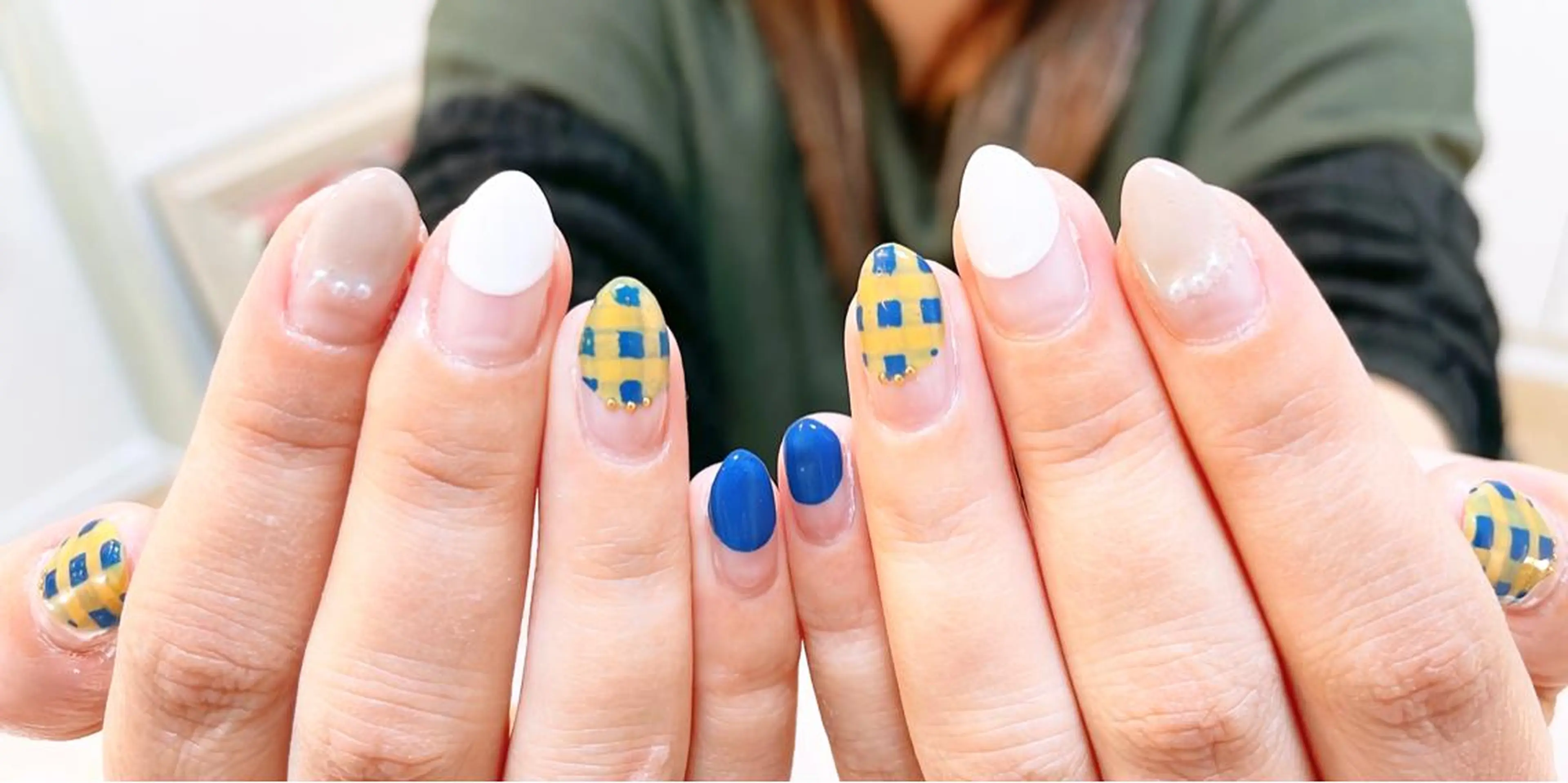 ネイル manis .のネイルデザイン