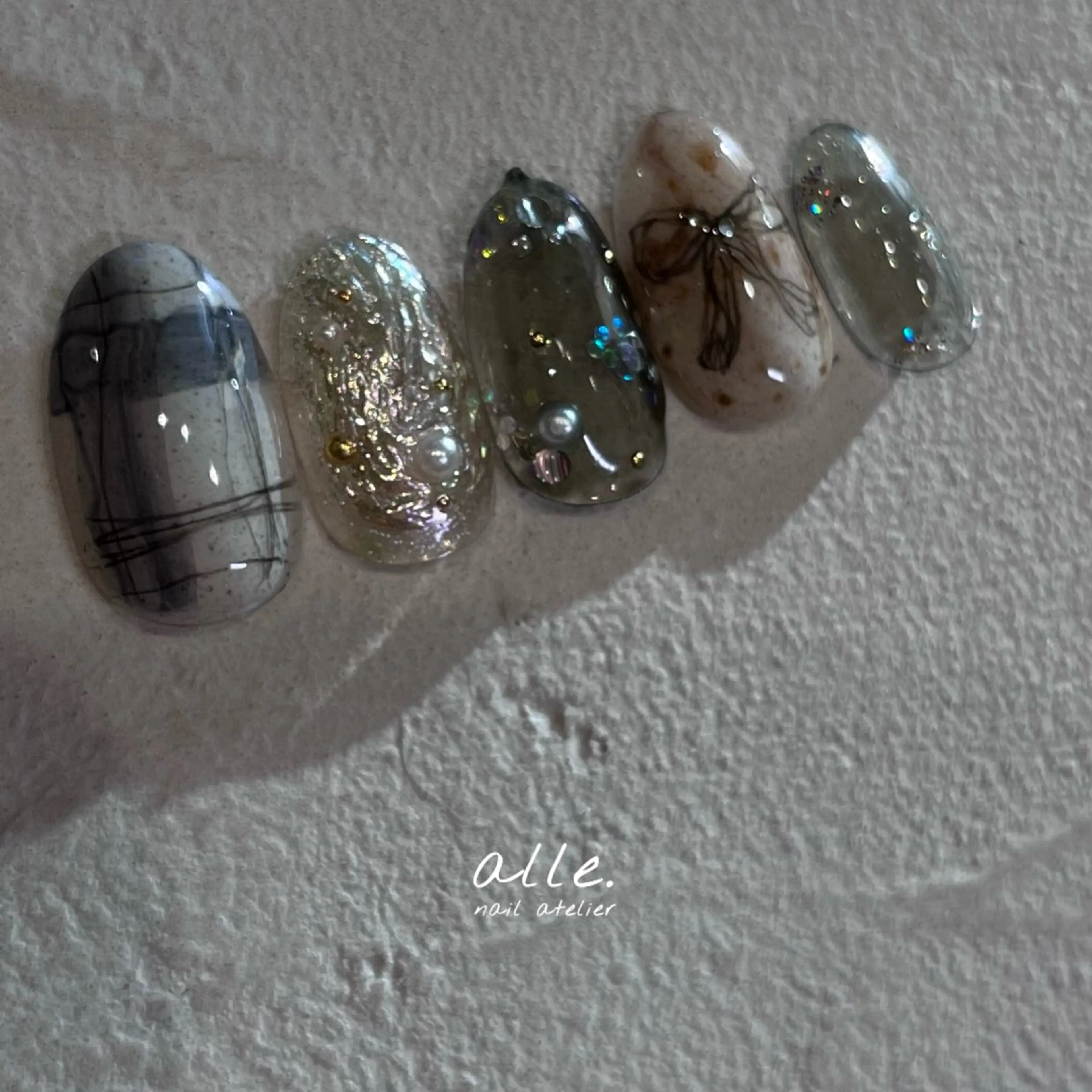 ネイル ハンドネイル atelier alle.のネイルデザイン