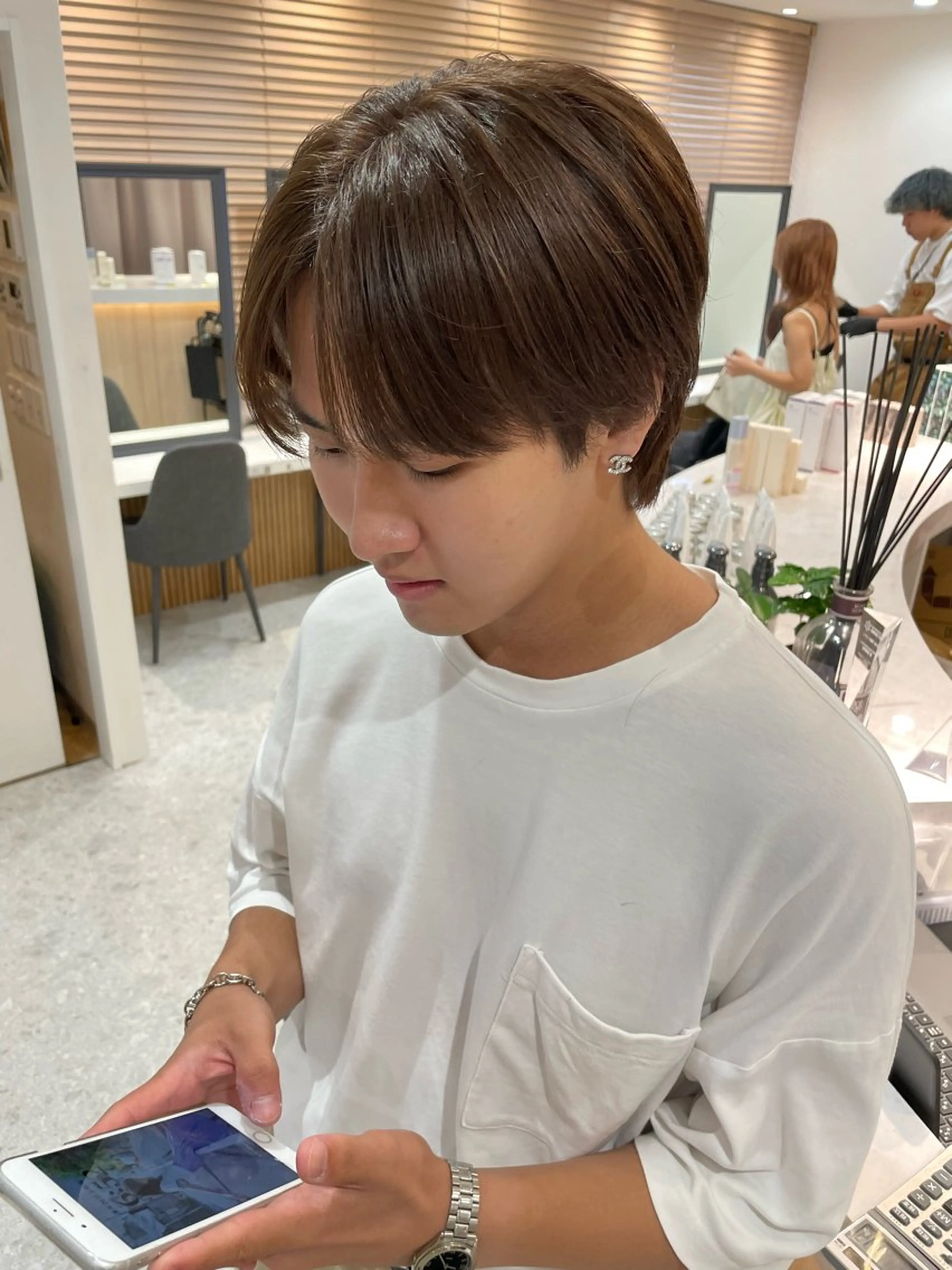 カラー メンズ 透明感カラー ヘアカラー トリートメント ハイトーンヘア れおん🌙のヘアスタイル