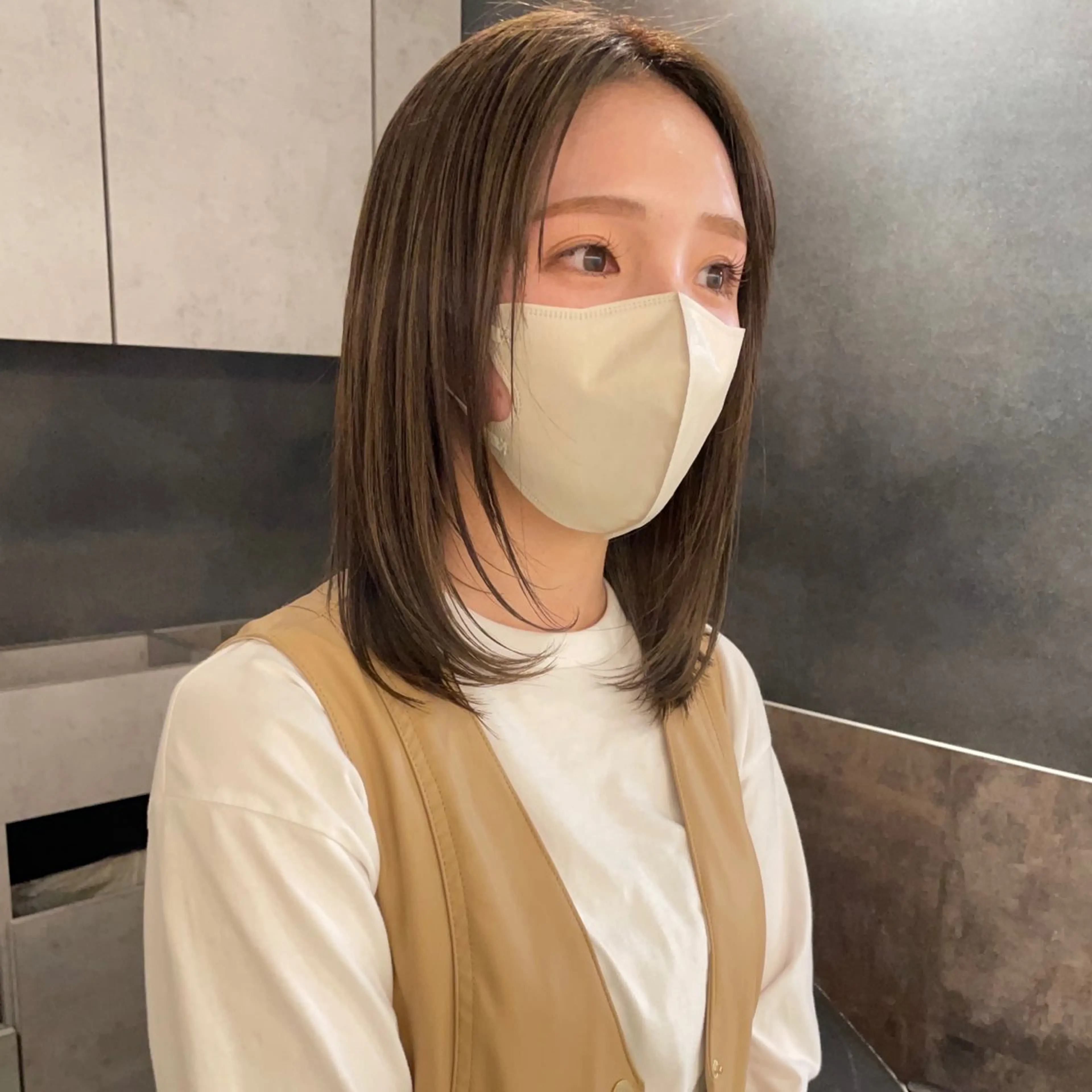 ミディアム カット ヘアカラー トリートメント 小濱 拓也のヘアスタイル