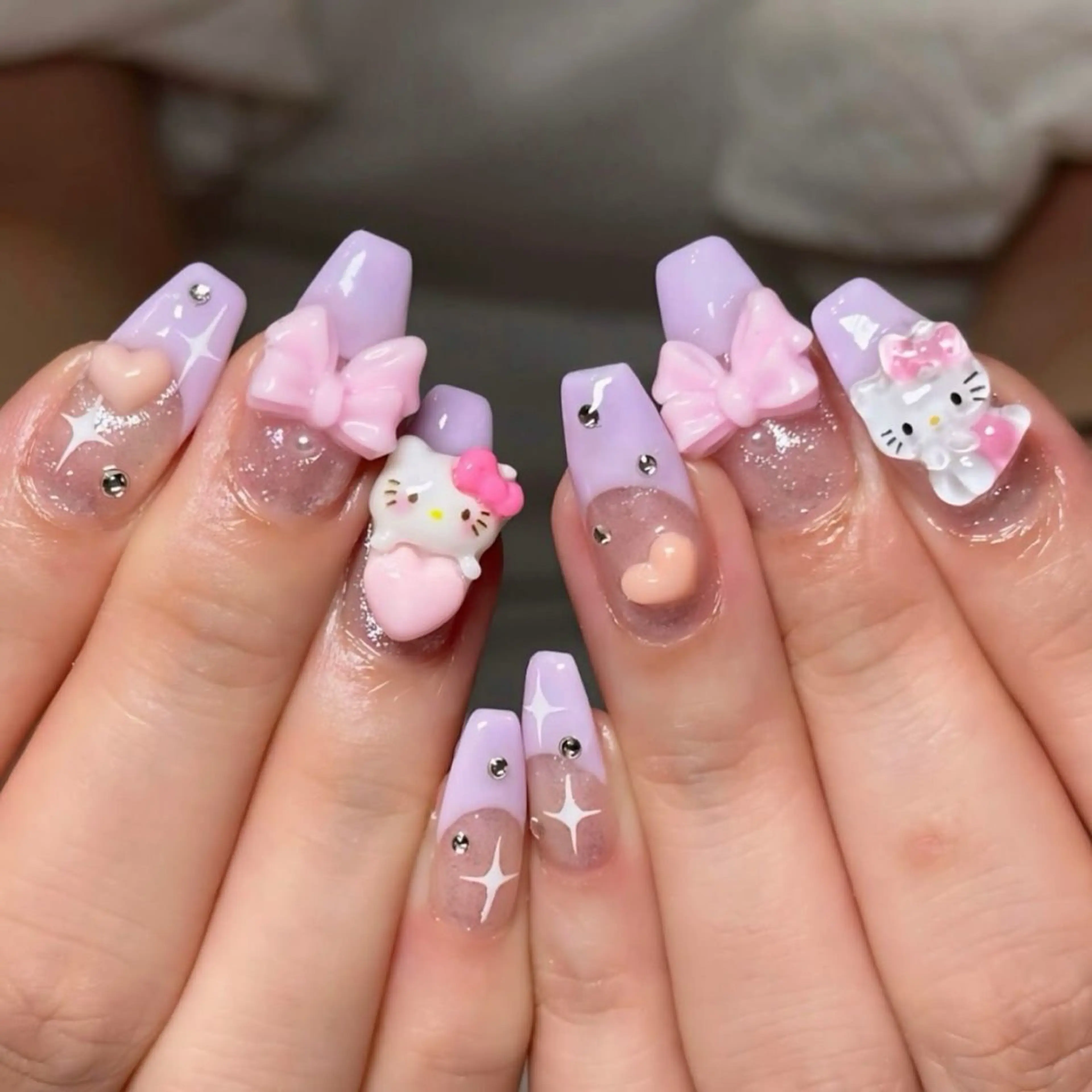 ネイル グラデーション ラメ(グリッター) マグネットネイル ミラーネイル ニュアンスネイル ハンドネイル Lumi de nails所属・Lumi de nailsのネイルデザイン