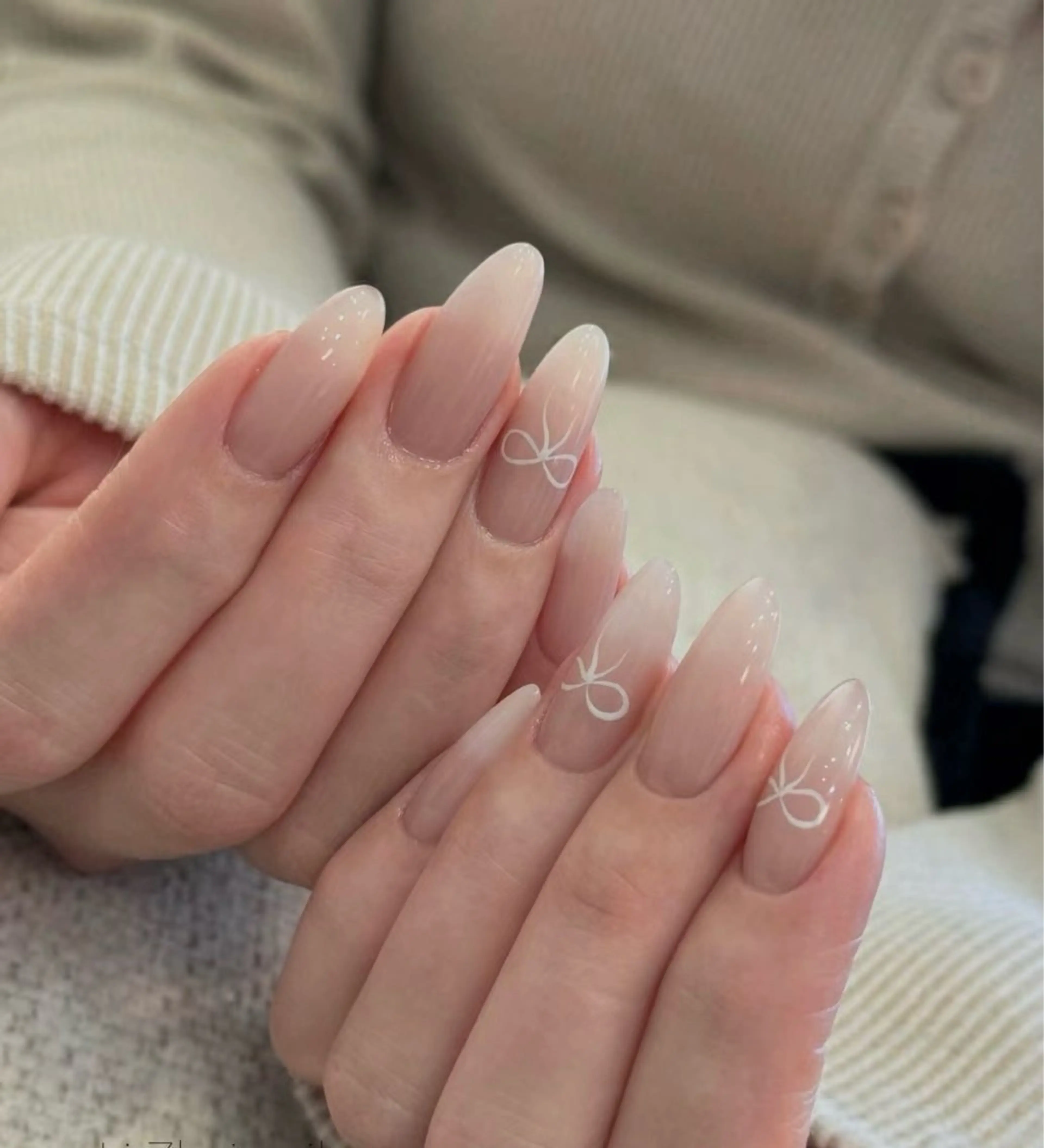 ネイル Kaka_ パラジェル、長さだしのネイルデザイン