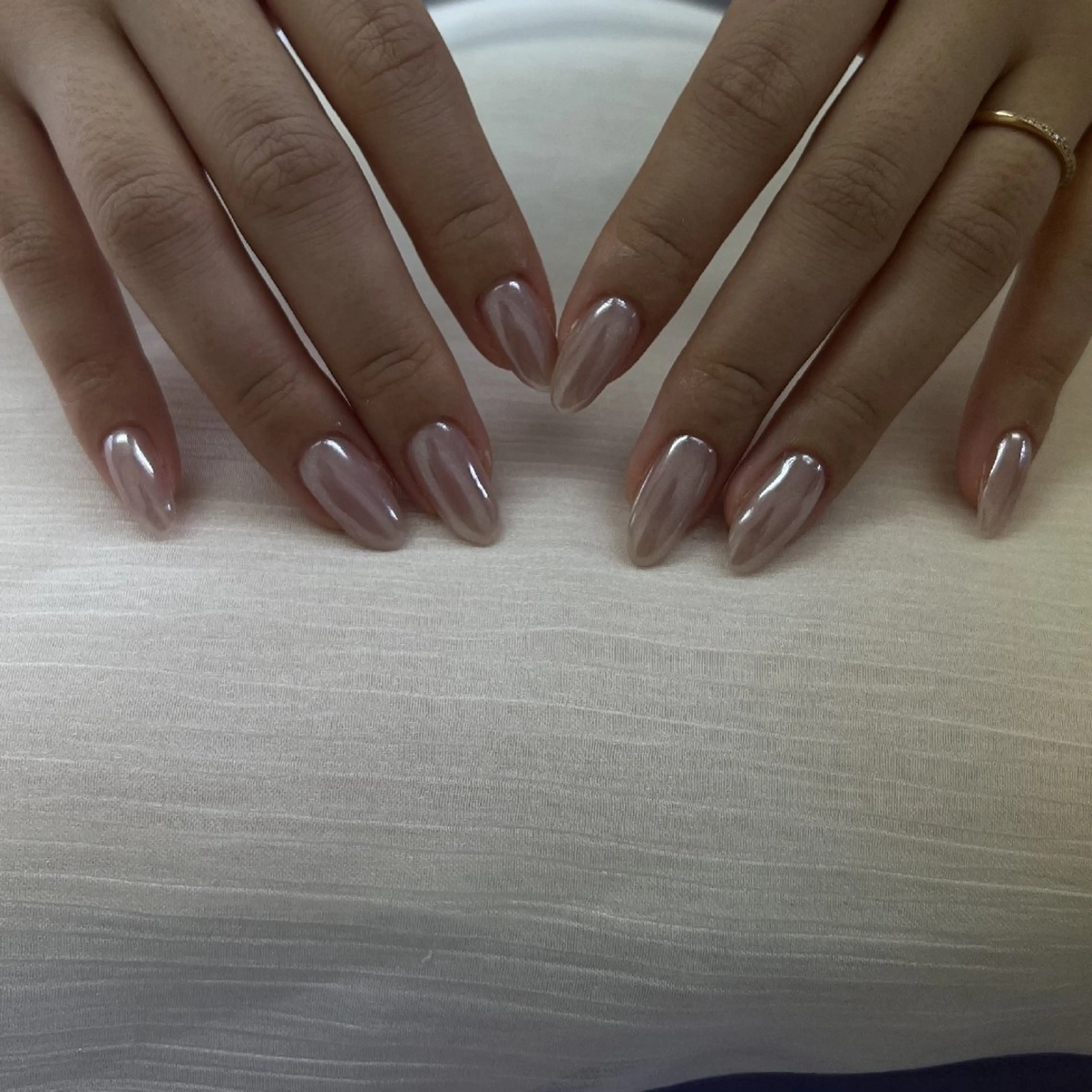 ネイル オーロラネイル ハンドネイル ハンドケア PIPPY  NAILS新宿のネイルデザイン