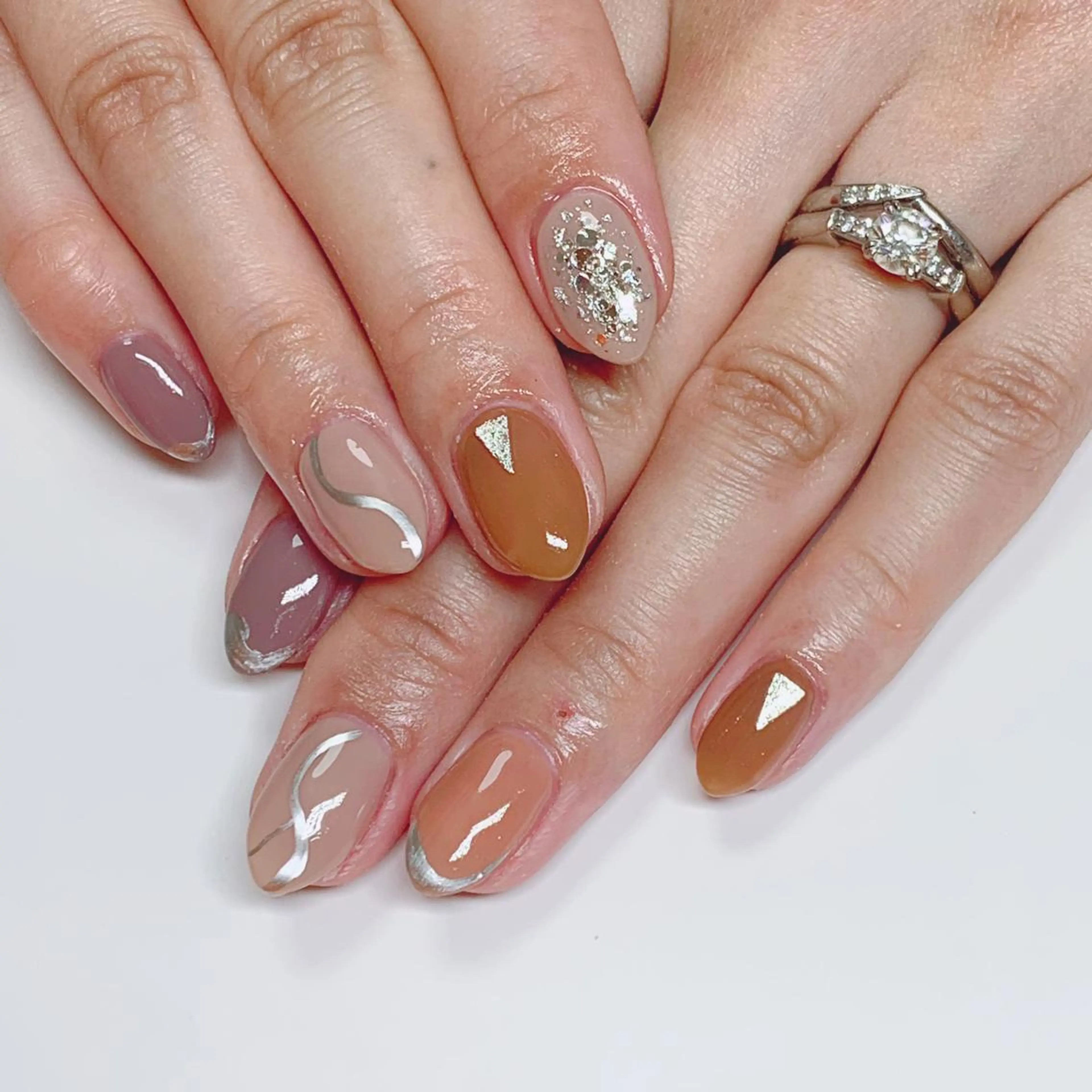 ネイル 【カメレオン】 上村 祥子のヘアスタイル