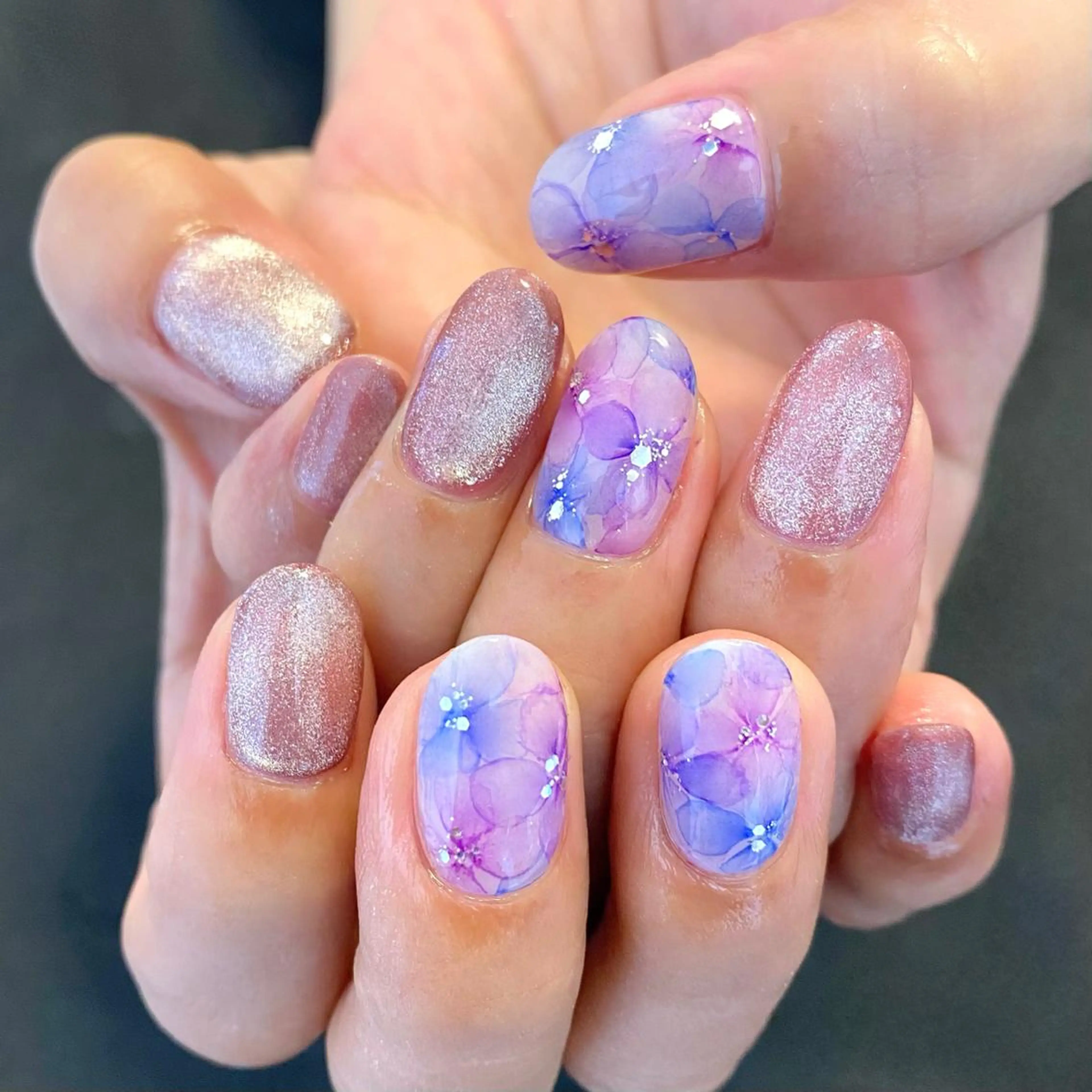 ネイル ジェルネイル マグネットネイル nail*157 .のネイルデザイン
