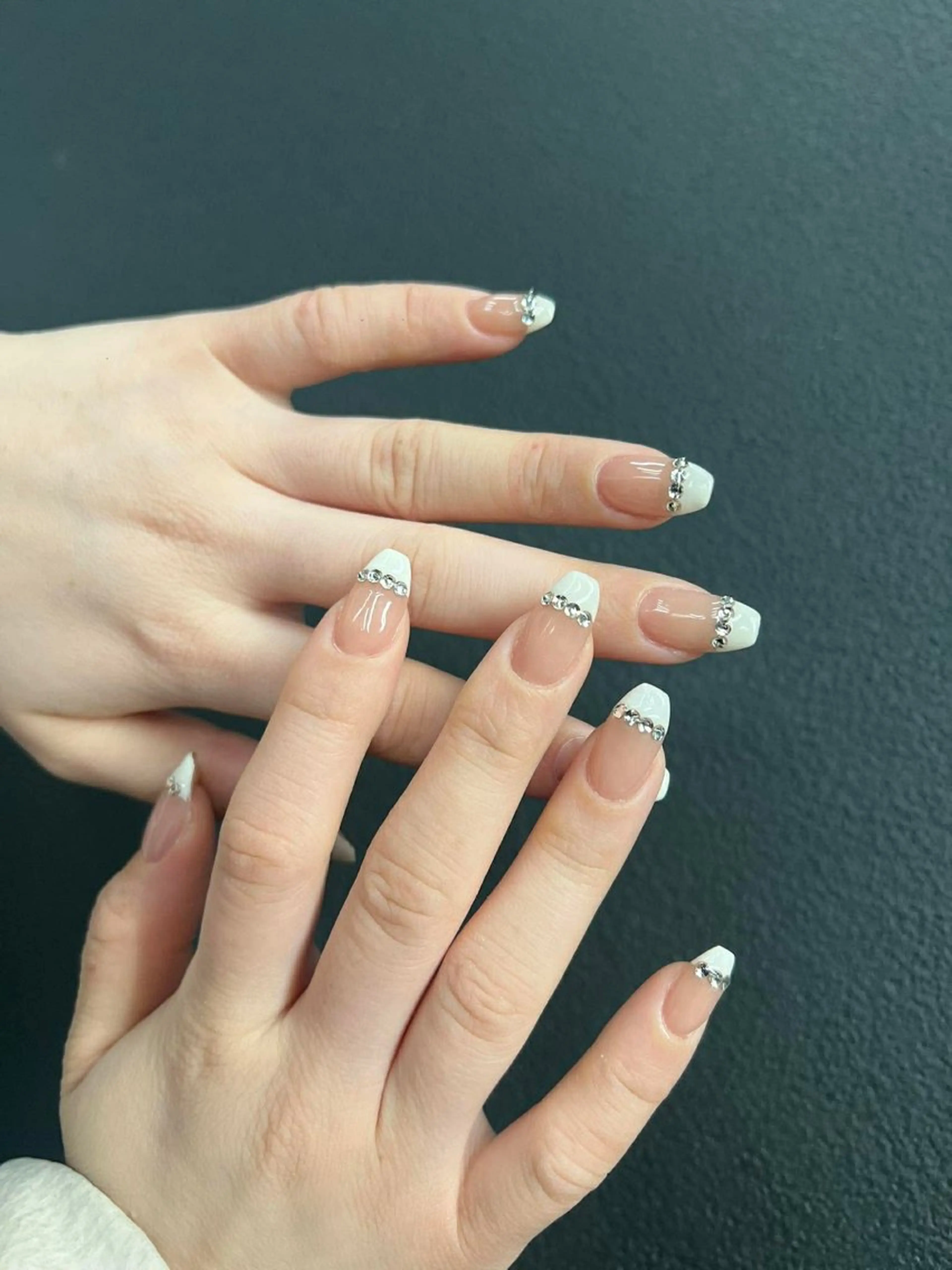 ネイル フレンチネイル ネイルチップ SORA ANA.CHUOのネイルデザイン