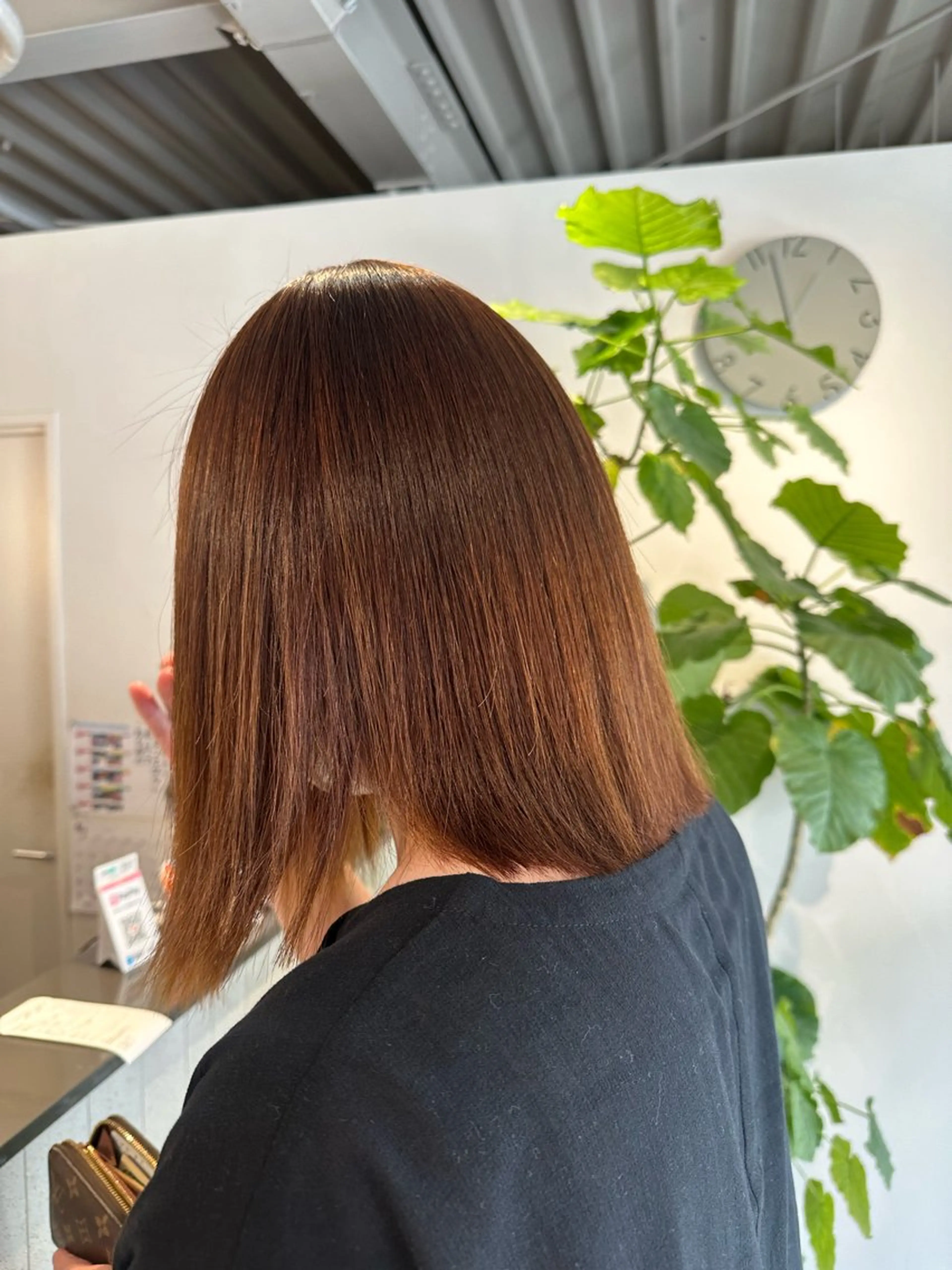 ミディアム 相原 百華のヘアスタイル