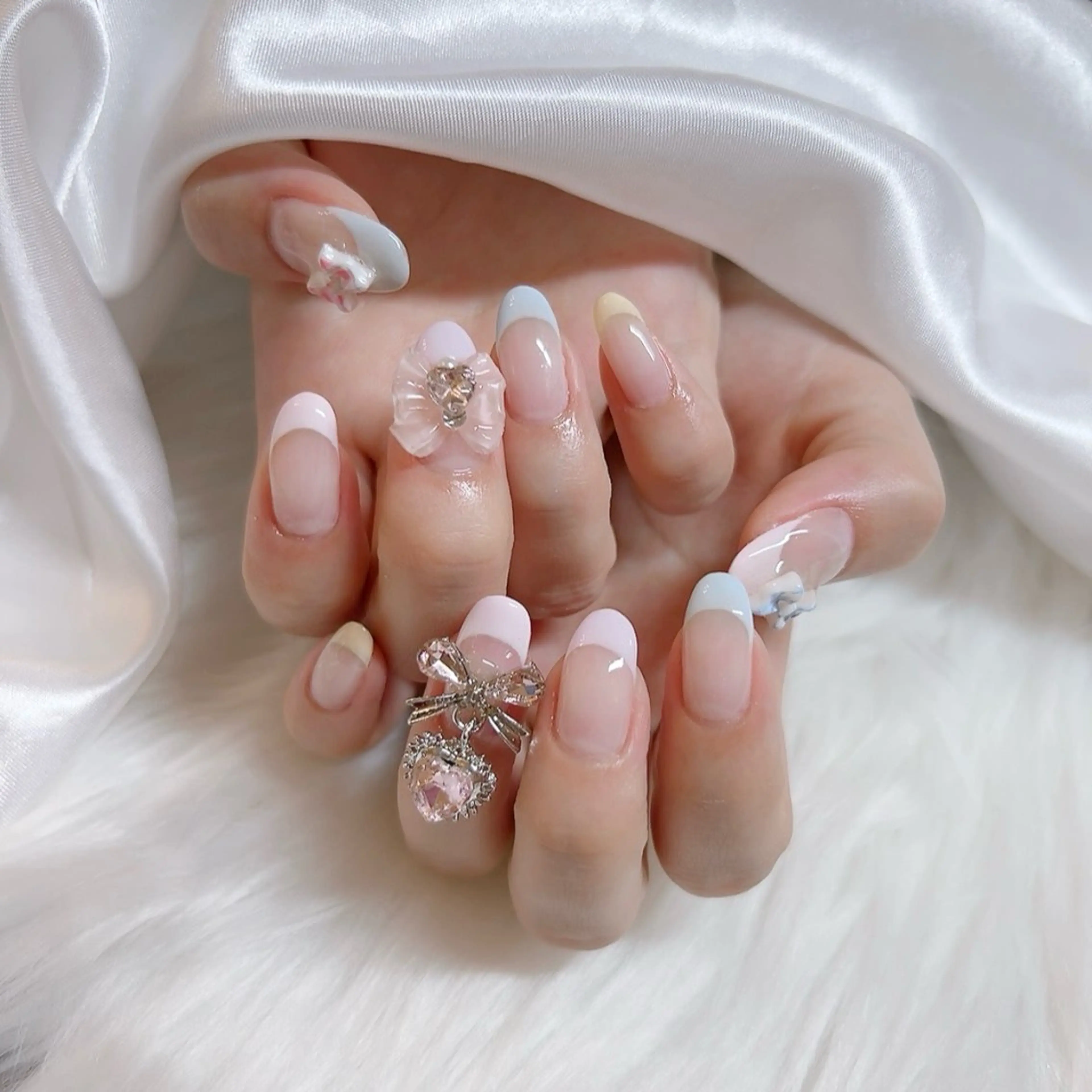 ネイル 持ち込み ハンドネイル Charlie所属・Charlie 🖤のネイルデザイン