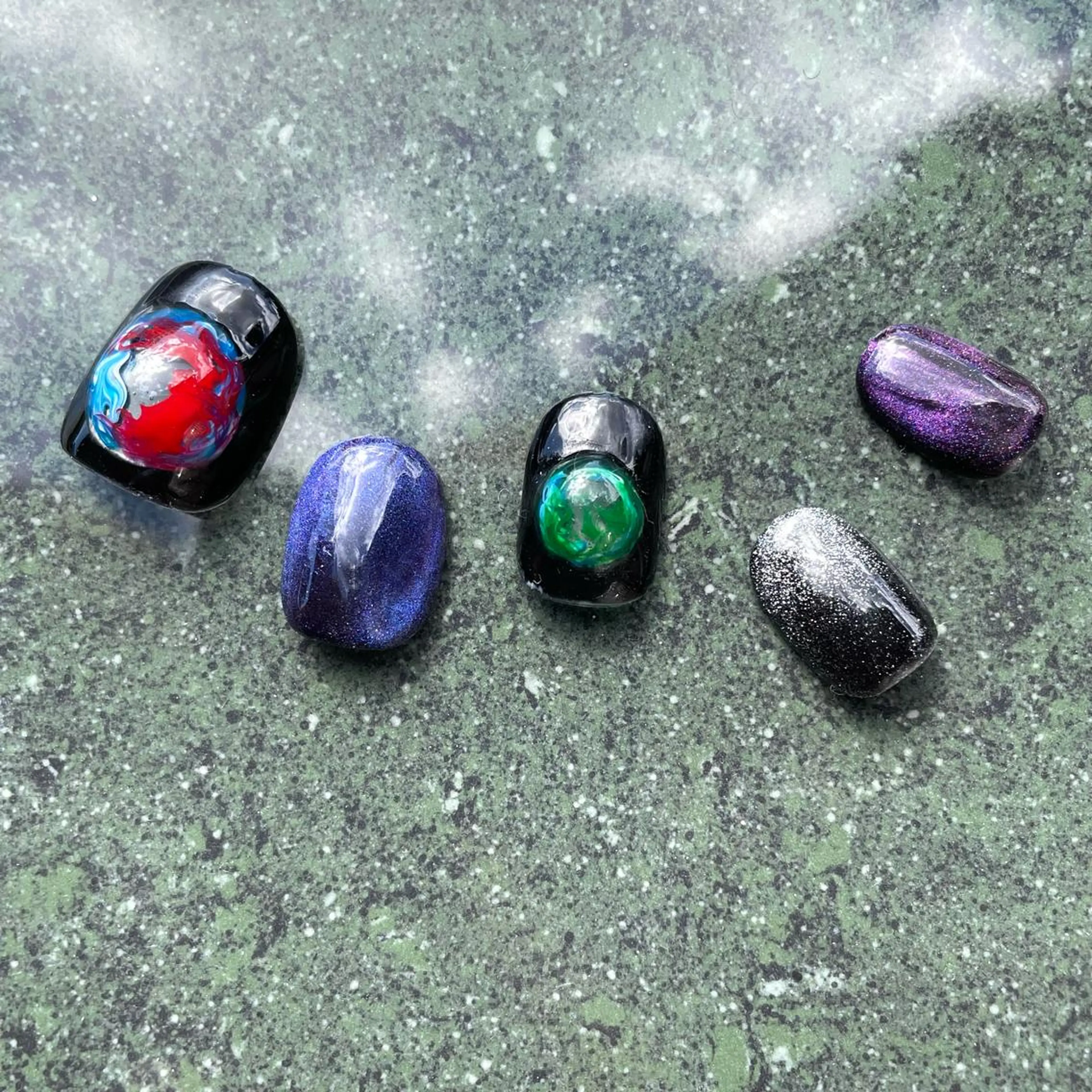 ネイル アートネイル マグネットネイル neouv所属・NEOUV NAILのネイルデザイン