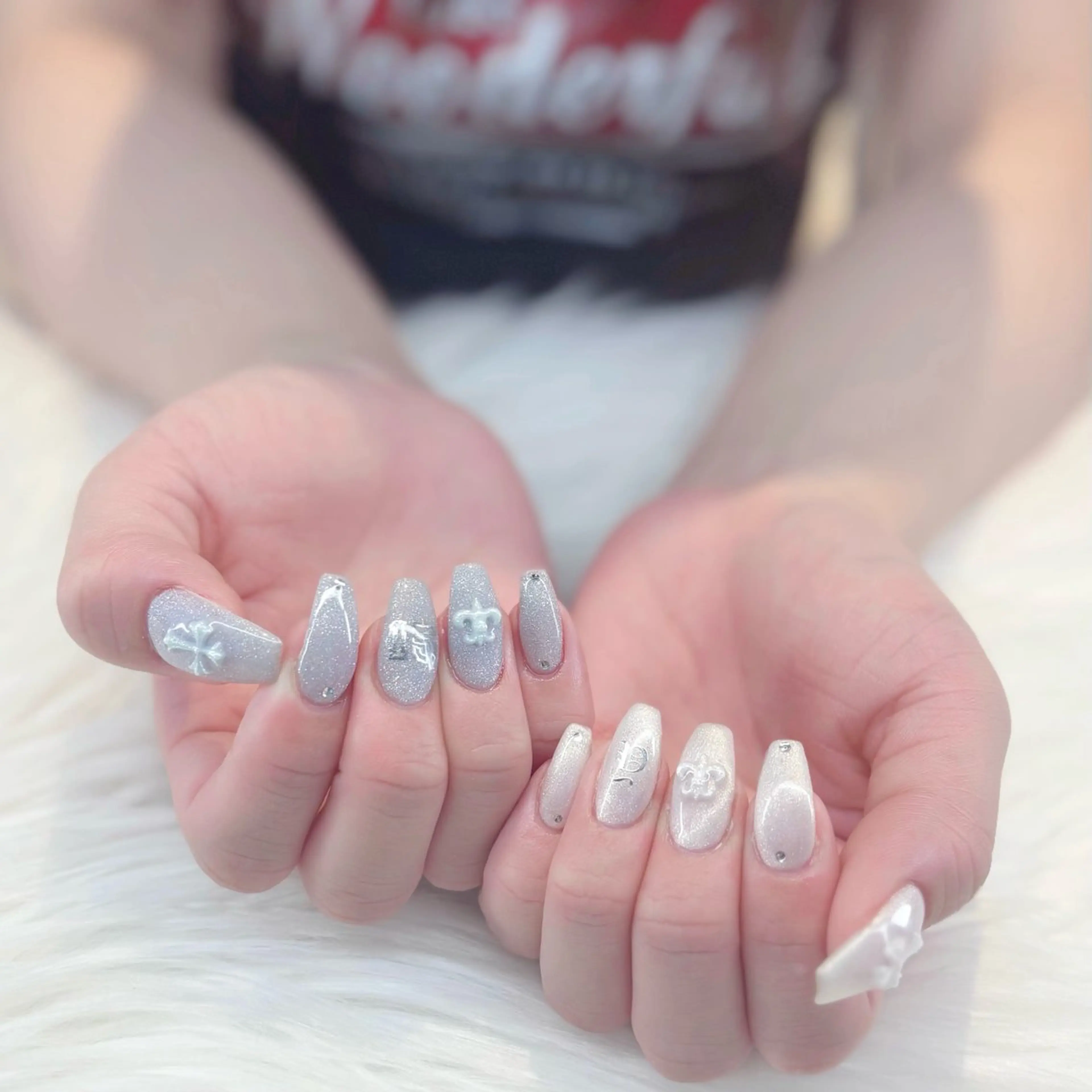 ネイル キラキラネイル 韓国ネイル ハンドネイル ぷりゅねる 心斎橋のネイルデザイン