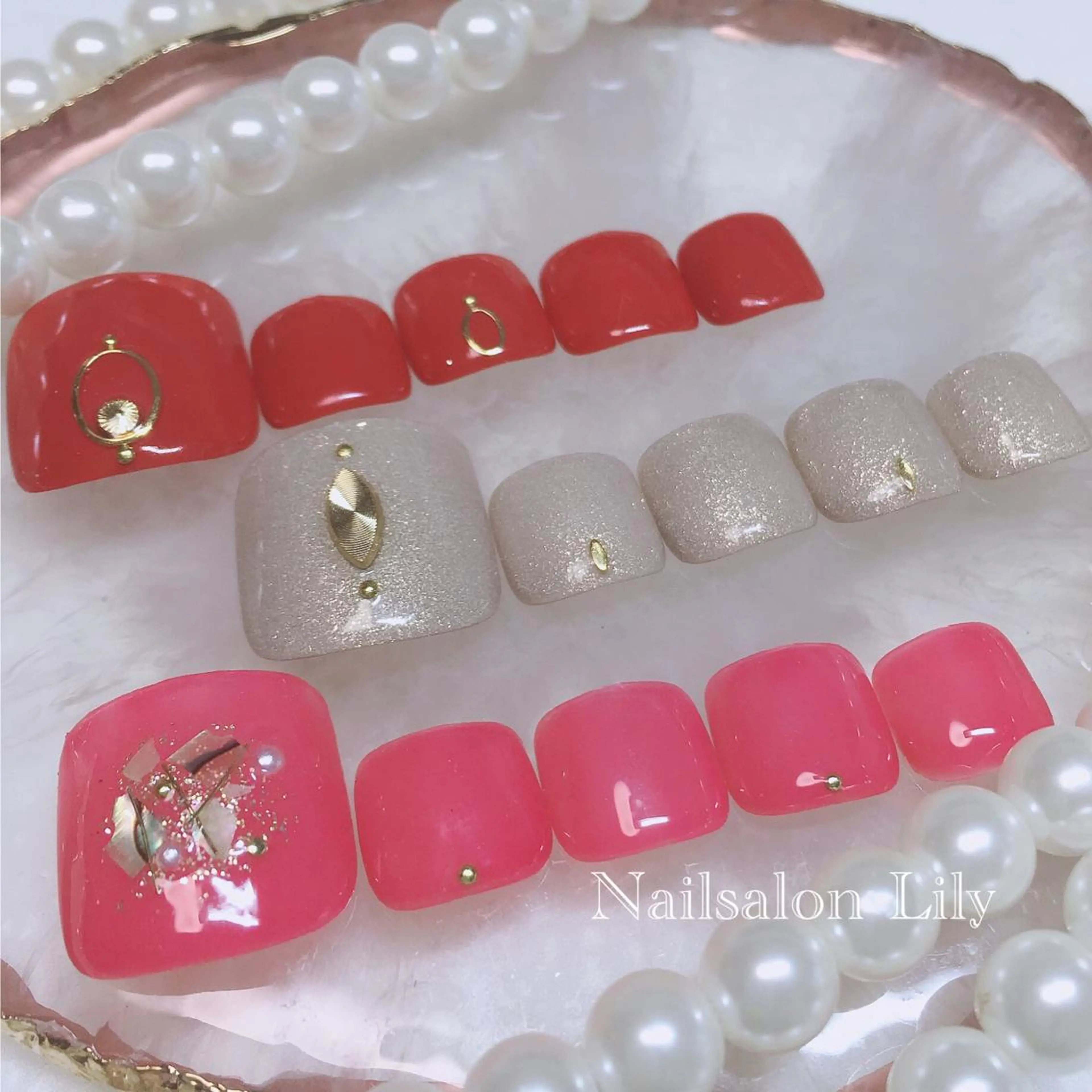 【新規・再来】新規ジェルオフ無料20種類から選べるFootシンプルコース★(再来他店オフ¥2200)の写真