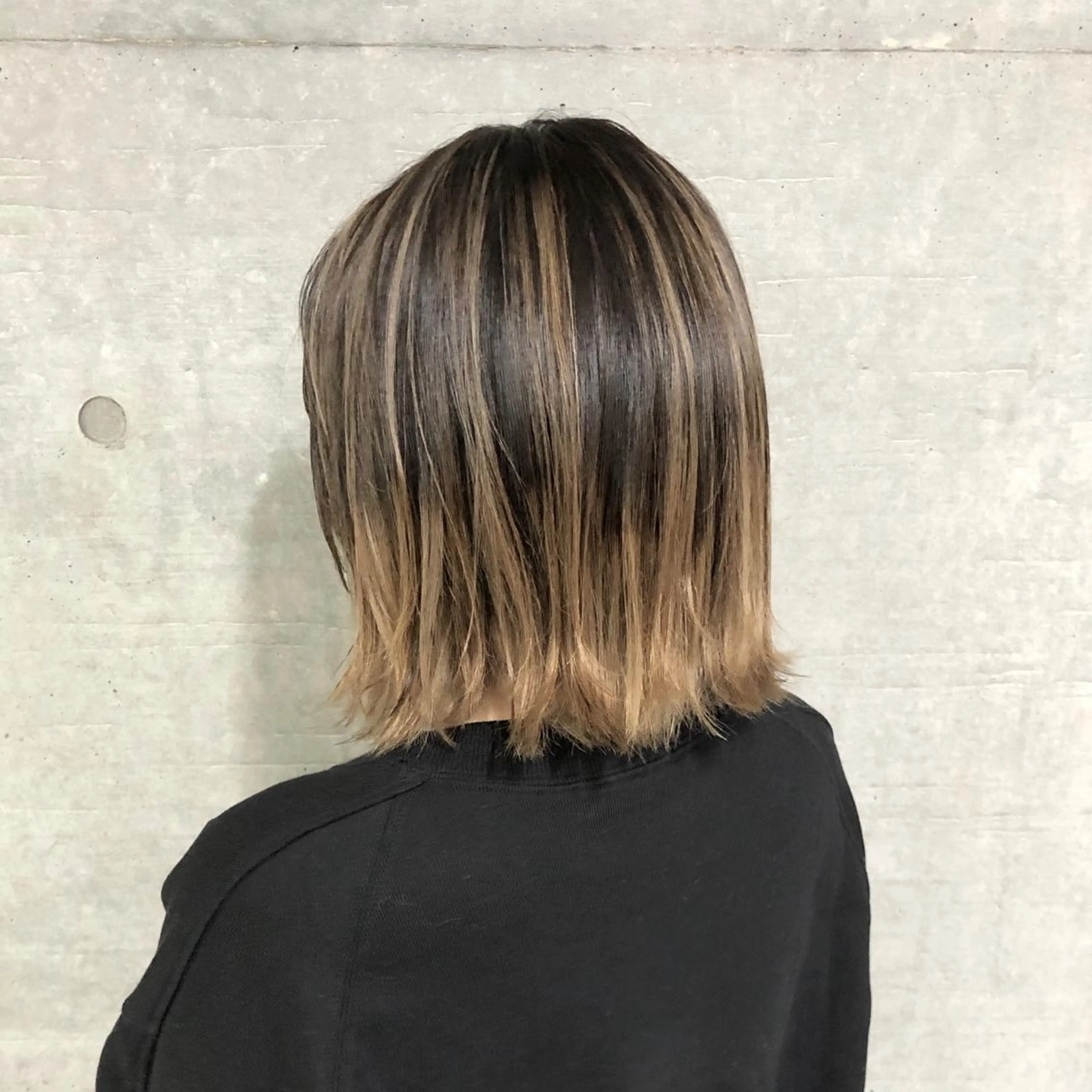 ミディアム カラー バレイヤージュ ベージュカラー レイヤーカット GrandStory SHIBUYA所属・卒業式お呼ばれ🕊️ ヘアセット✴︎ミキのヘアスタイル