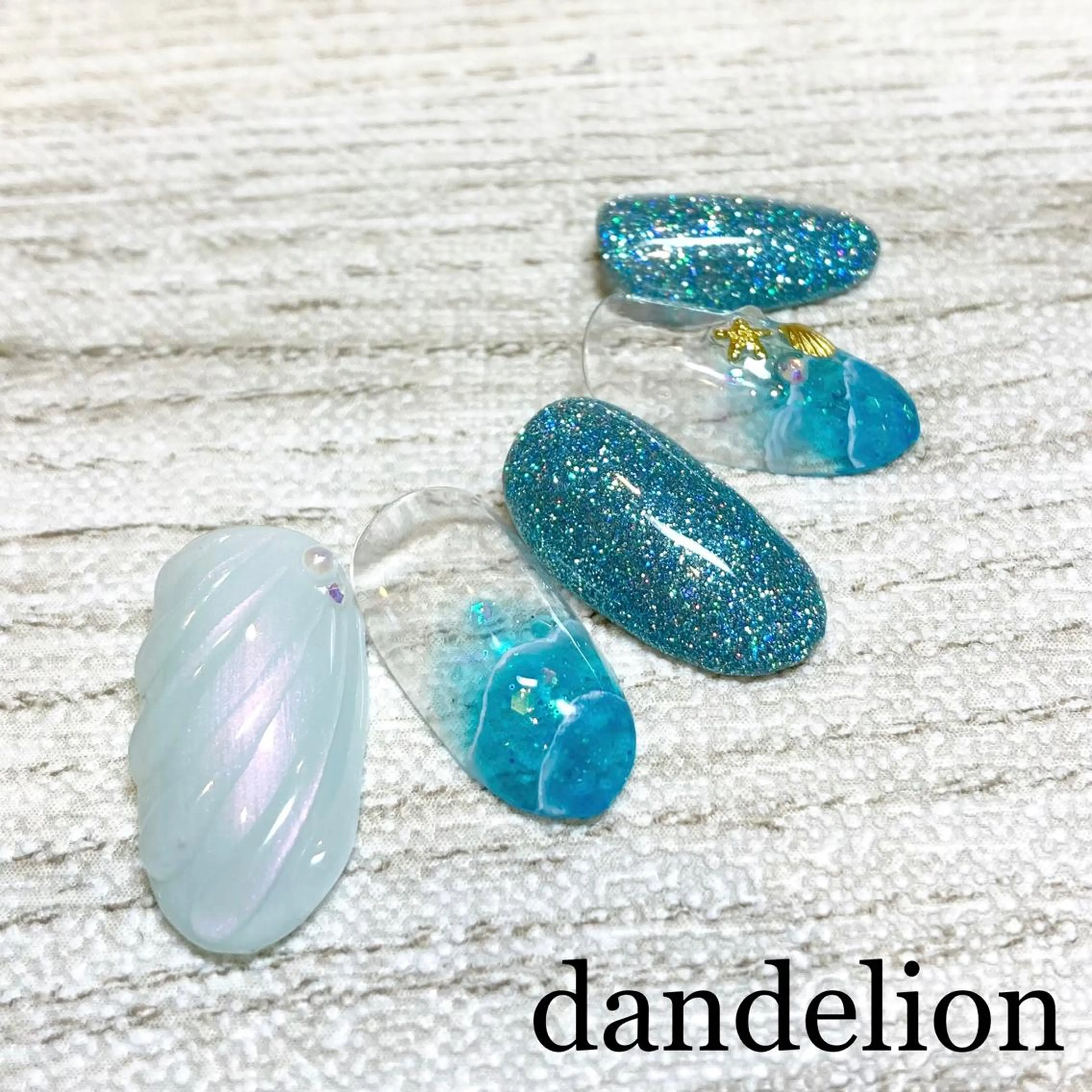 ネイル dandelion ダンデライオンのネイルデザイン