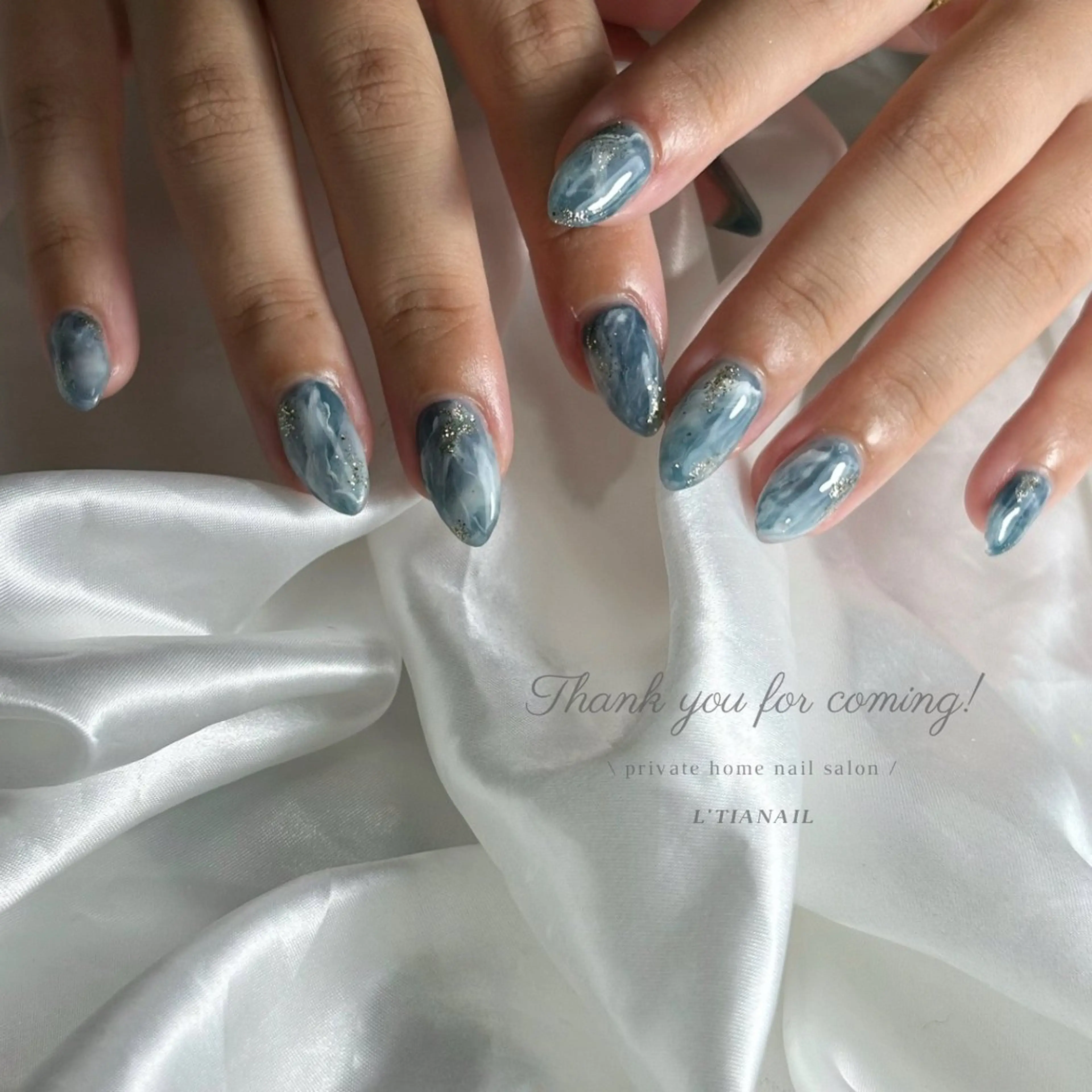 セミロング L'tia nailのネイルデザイン