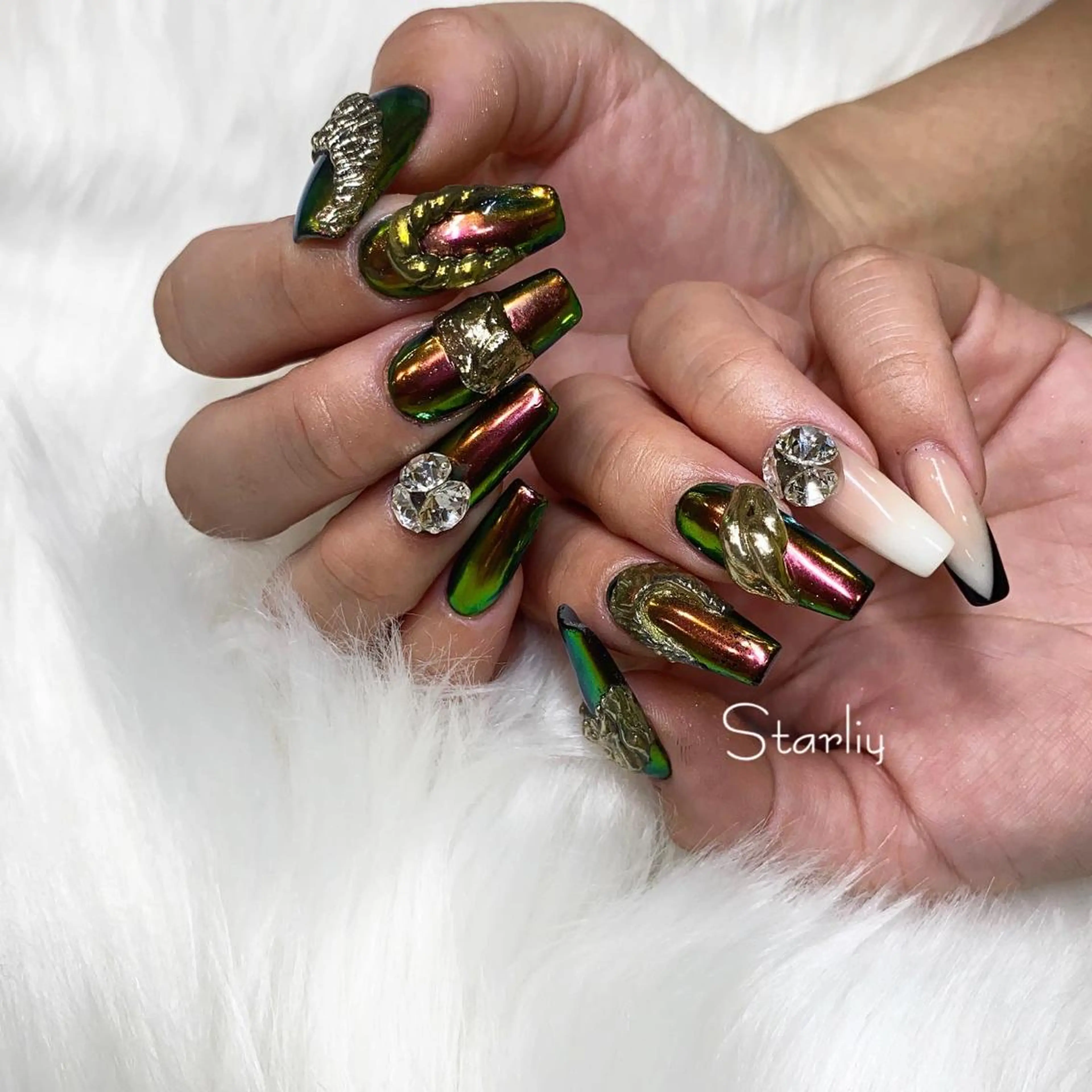 ネイル Starliy所属・~Starliy~ 三重県津市のネイルデザイン