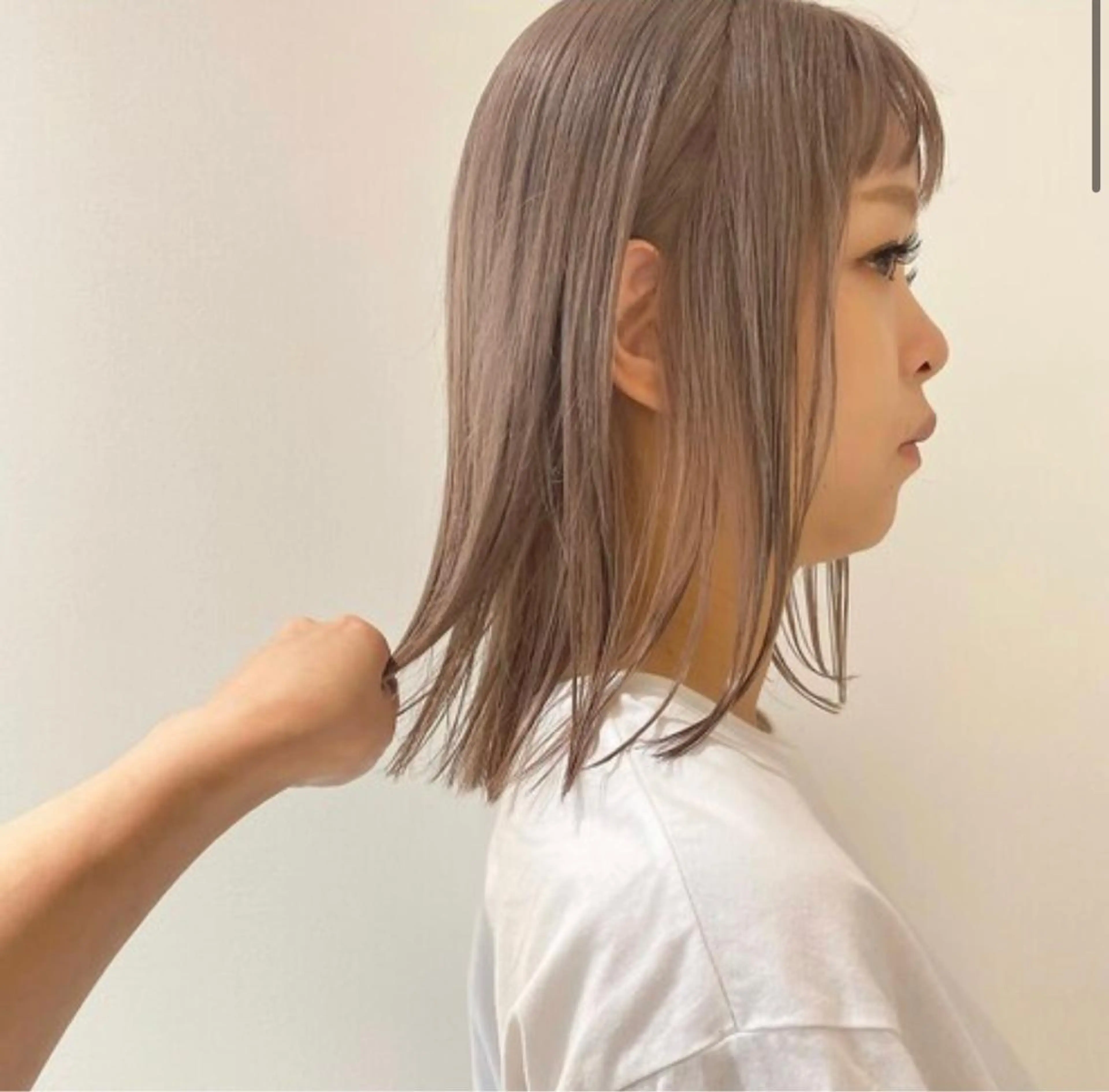 【ミルクティーベージしたい子限定✨】【🌱ミニモ限定価格✨】カット＋ケアブリーチ1回＋カラー＋トリートメントの写真