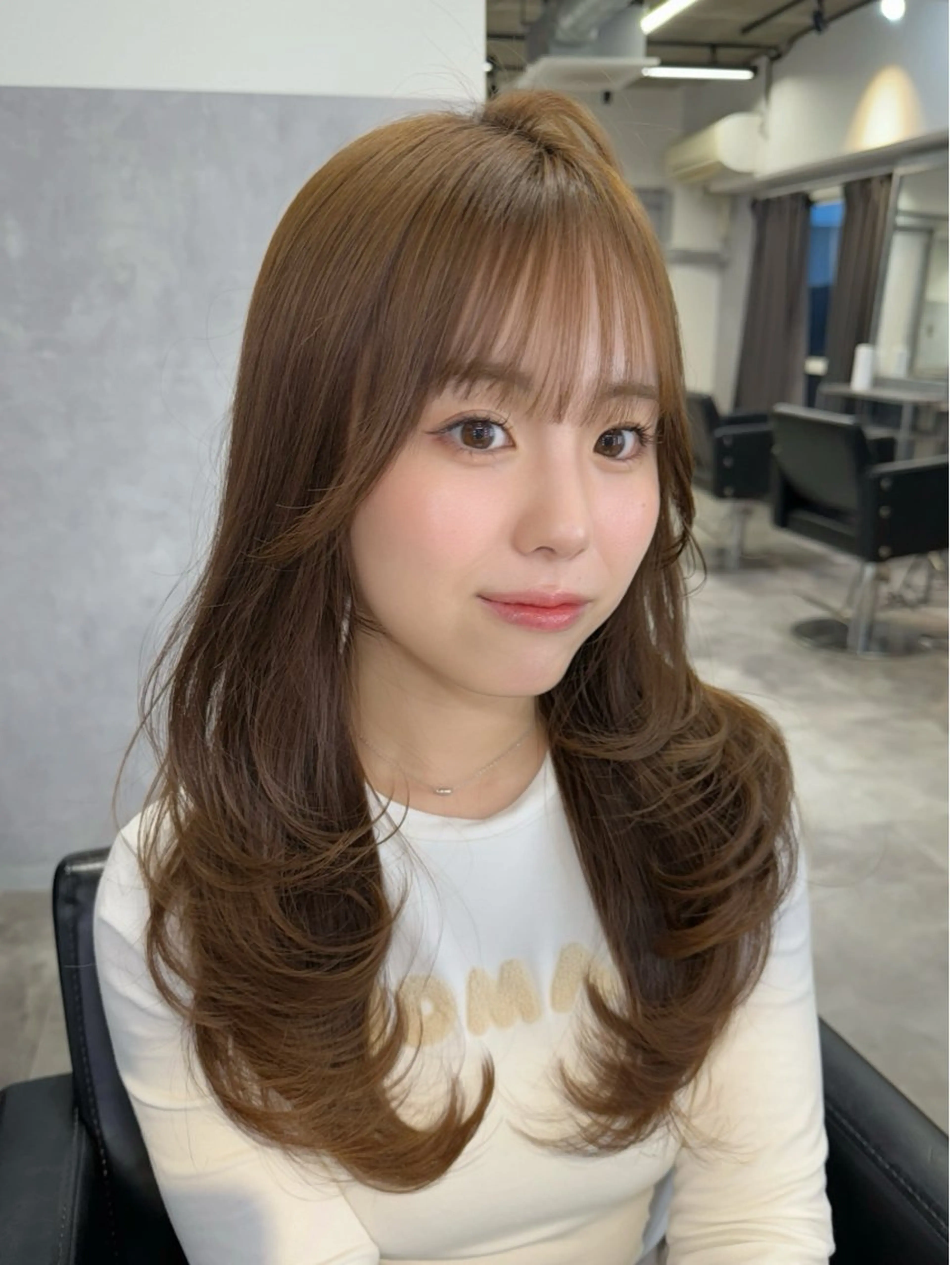 ロング カット ヘアカラー トリートメント GiseL梅田所属・透明感カラー🇰🇷 レイヤー✨桑原　研太のヘアスタイル
