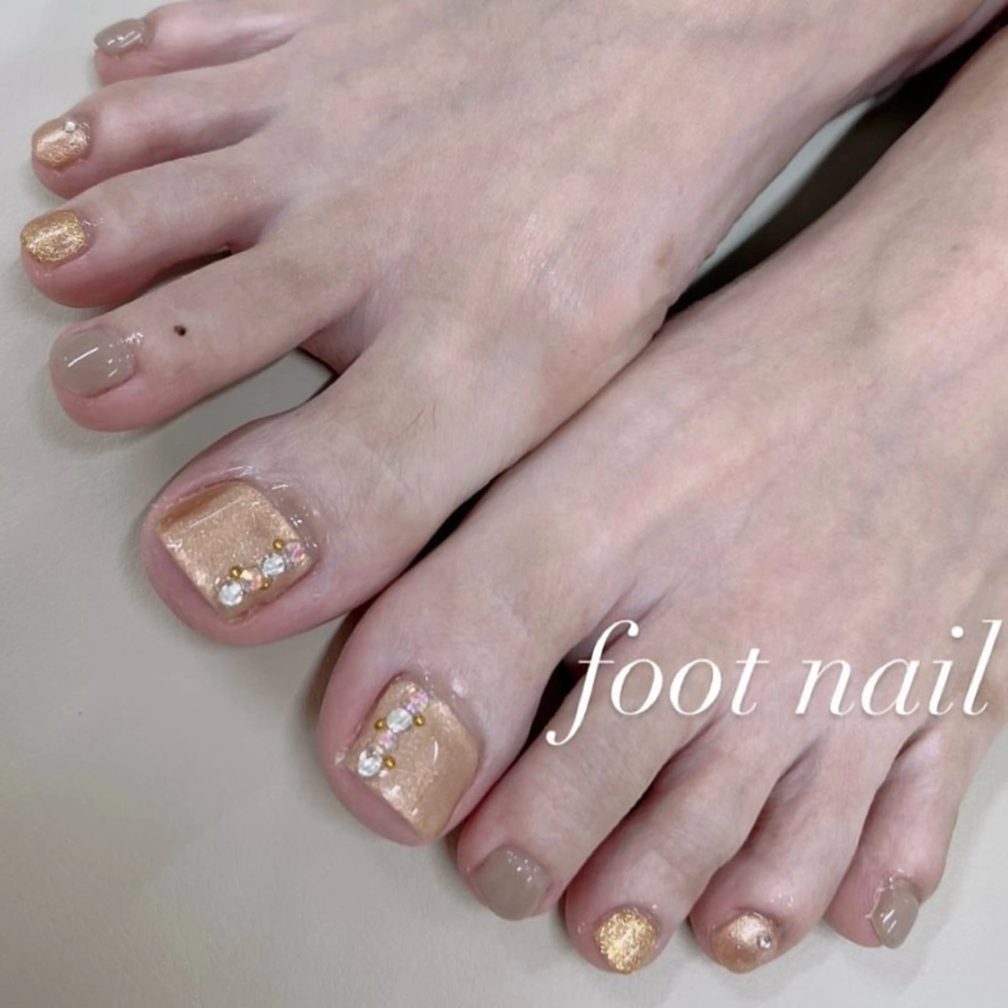 【ご新規様】オフ無料✨定額フットジェルネイル✨の写真