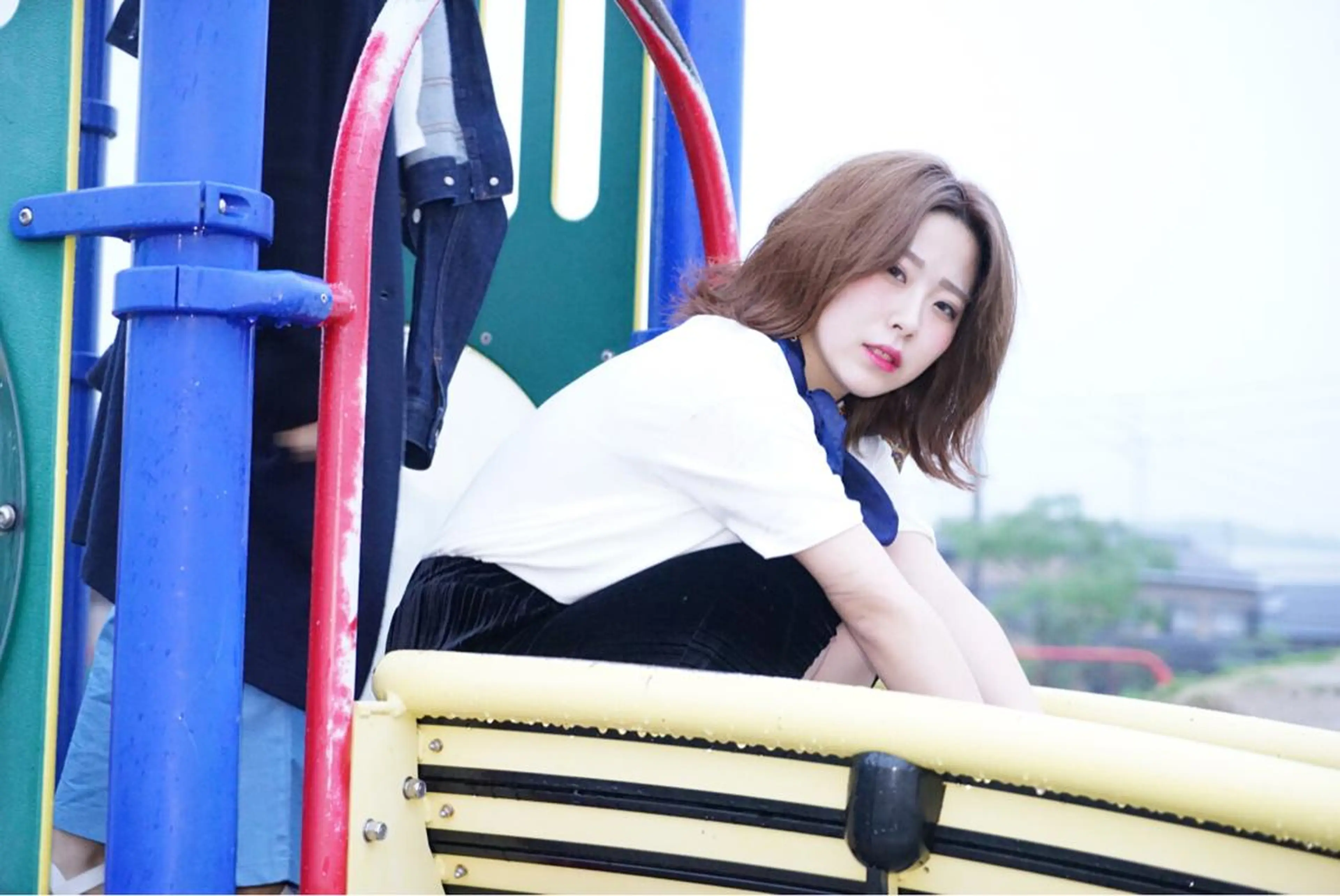 ミディアム カラー 加藤 あやみのヘアスタイル