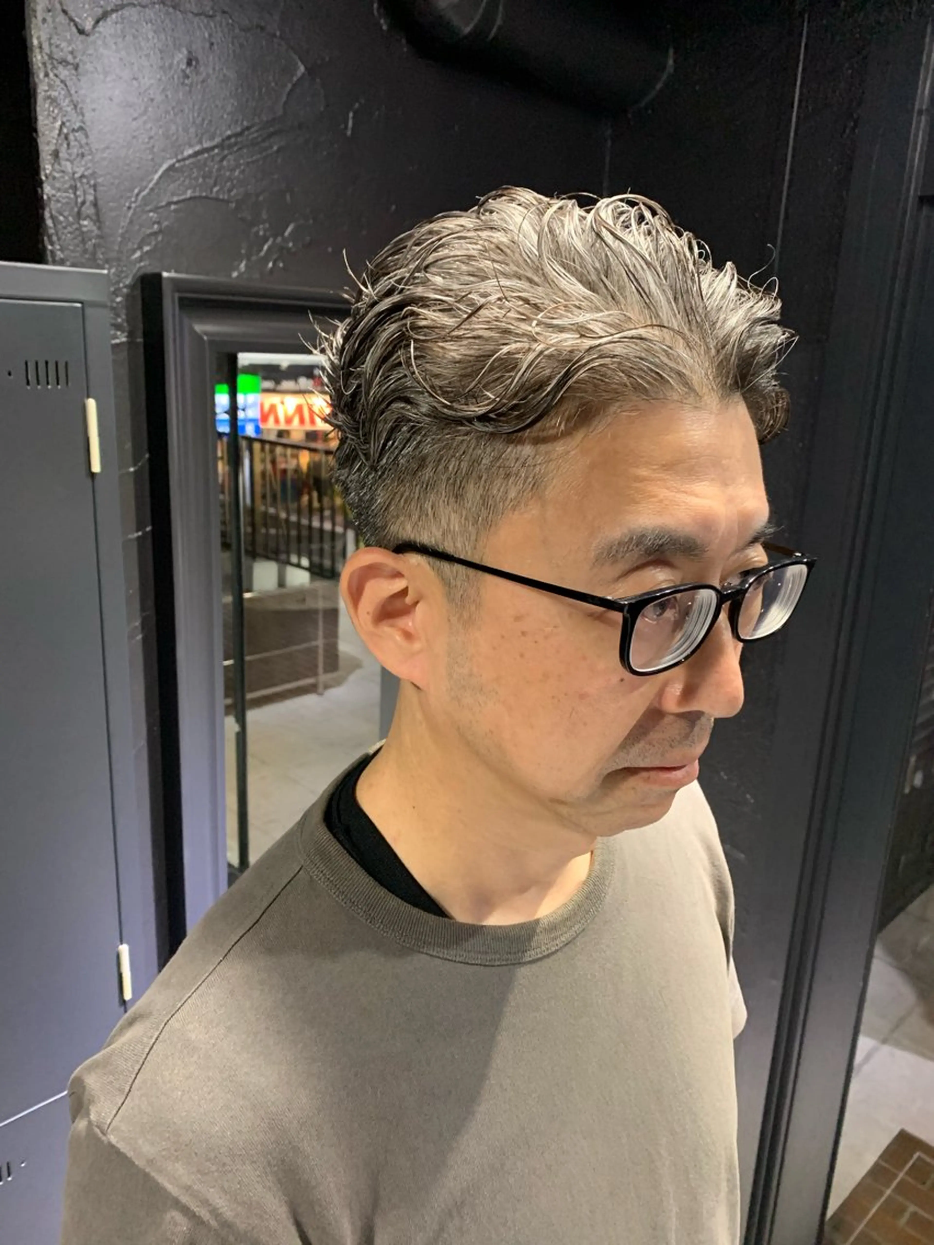 ショート メンズ カット パーマ トリートメント ヘアセット メンズパーマ/難波/ 心斎橋　室園亮佑のヘアスタイル