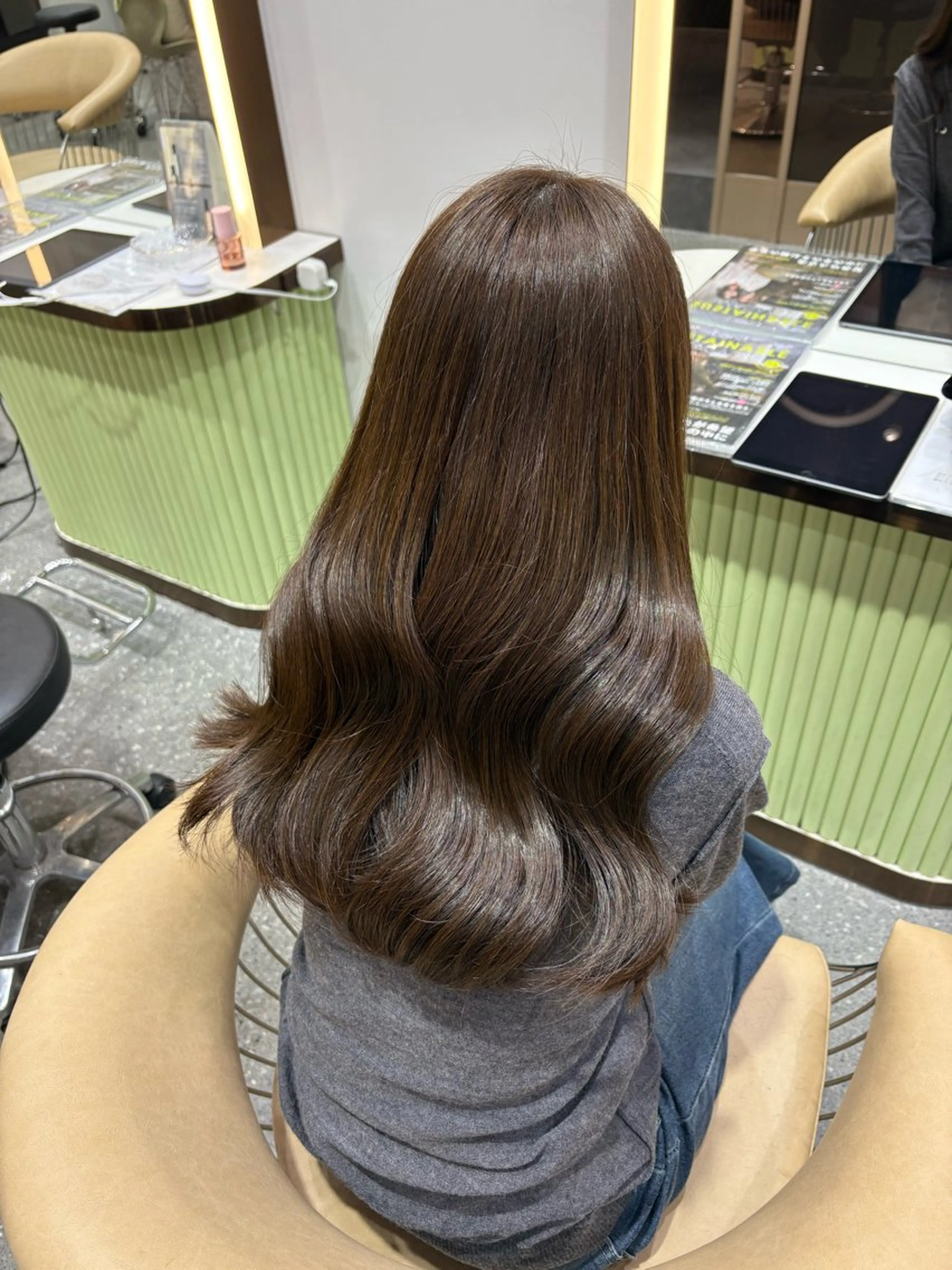 ✂️カット（3センチ以上）➕🎀韓国風前髪顔まわり➕内部補修トリートメント🫧の写真